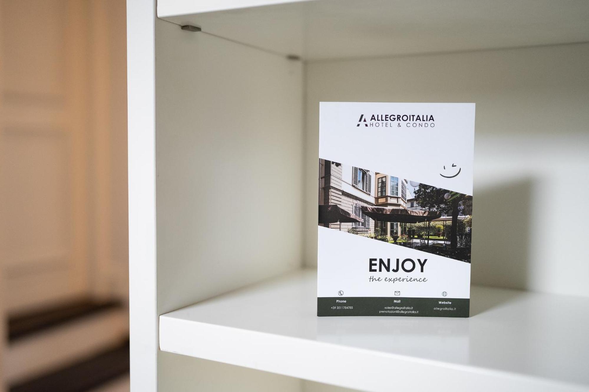 Allegroitalia Penthouse Montenapoleone Apartment Milan