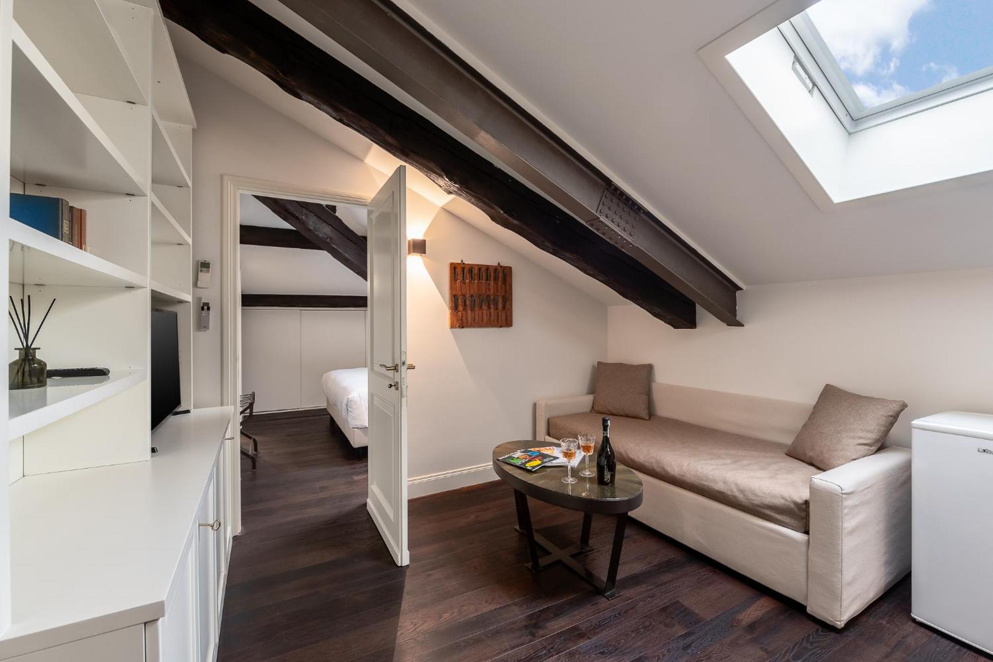 Apartment Allegroitalia Penthouse Montenapoleone *