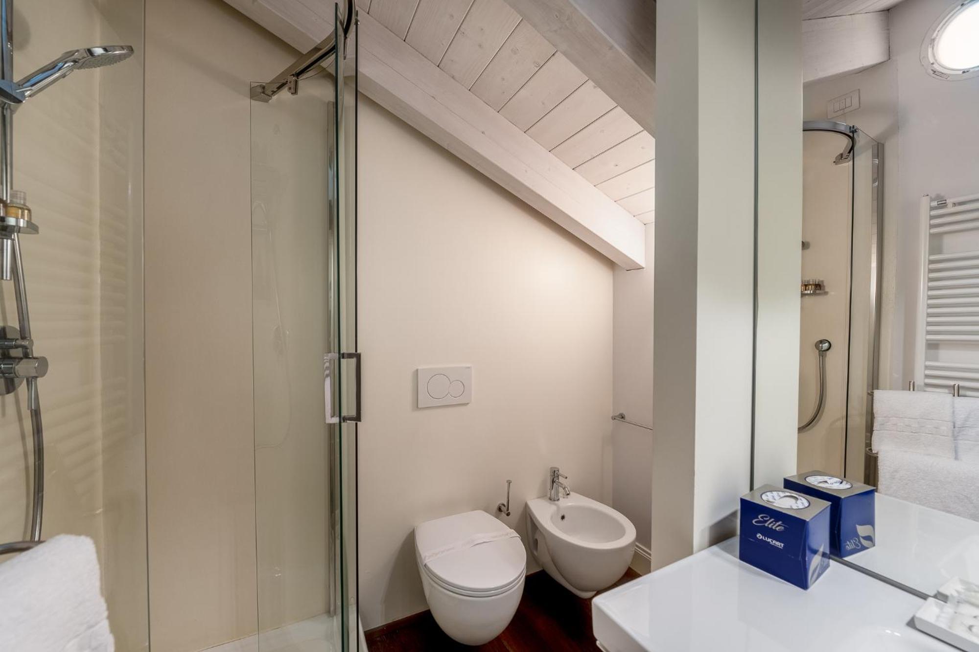 Apartment Allegroitalia Penthouse Montenapoleone