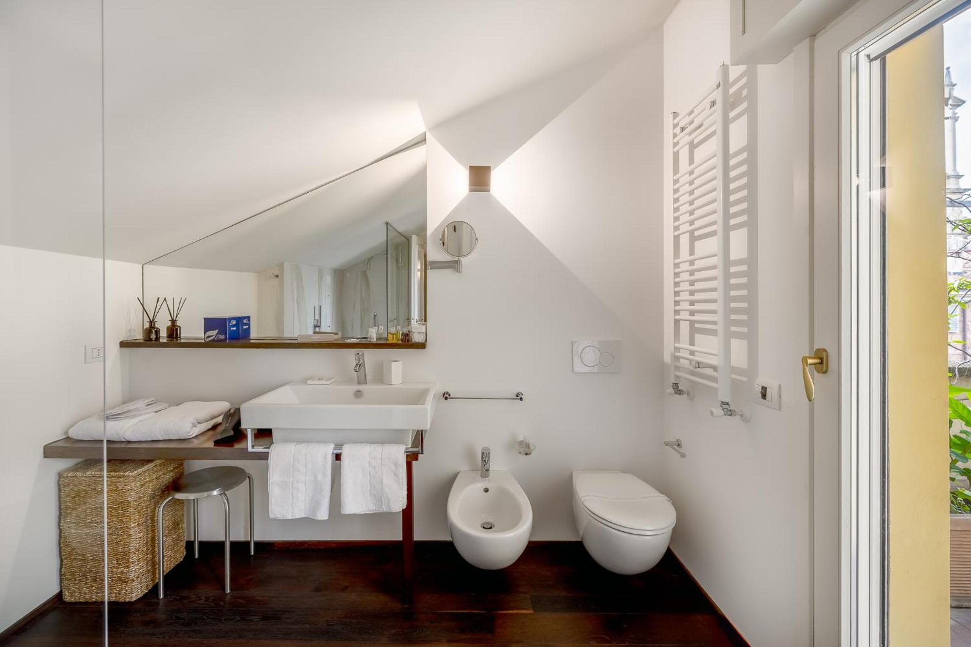 Allegroitalia Penthouse Montenapoleone Apartment Milan