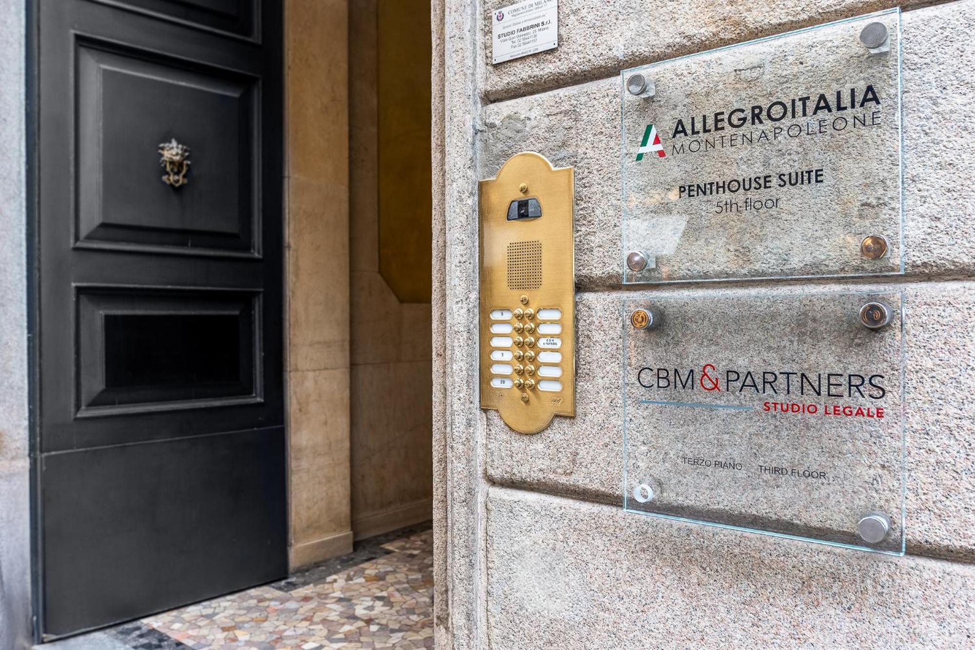 Allegroitalia Penthouse Montenapoleone Apartment *