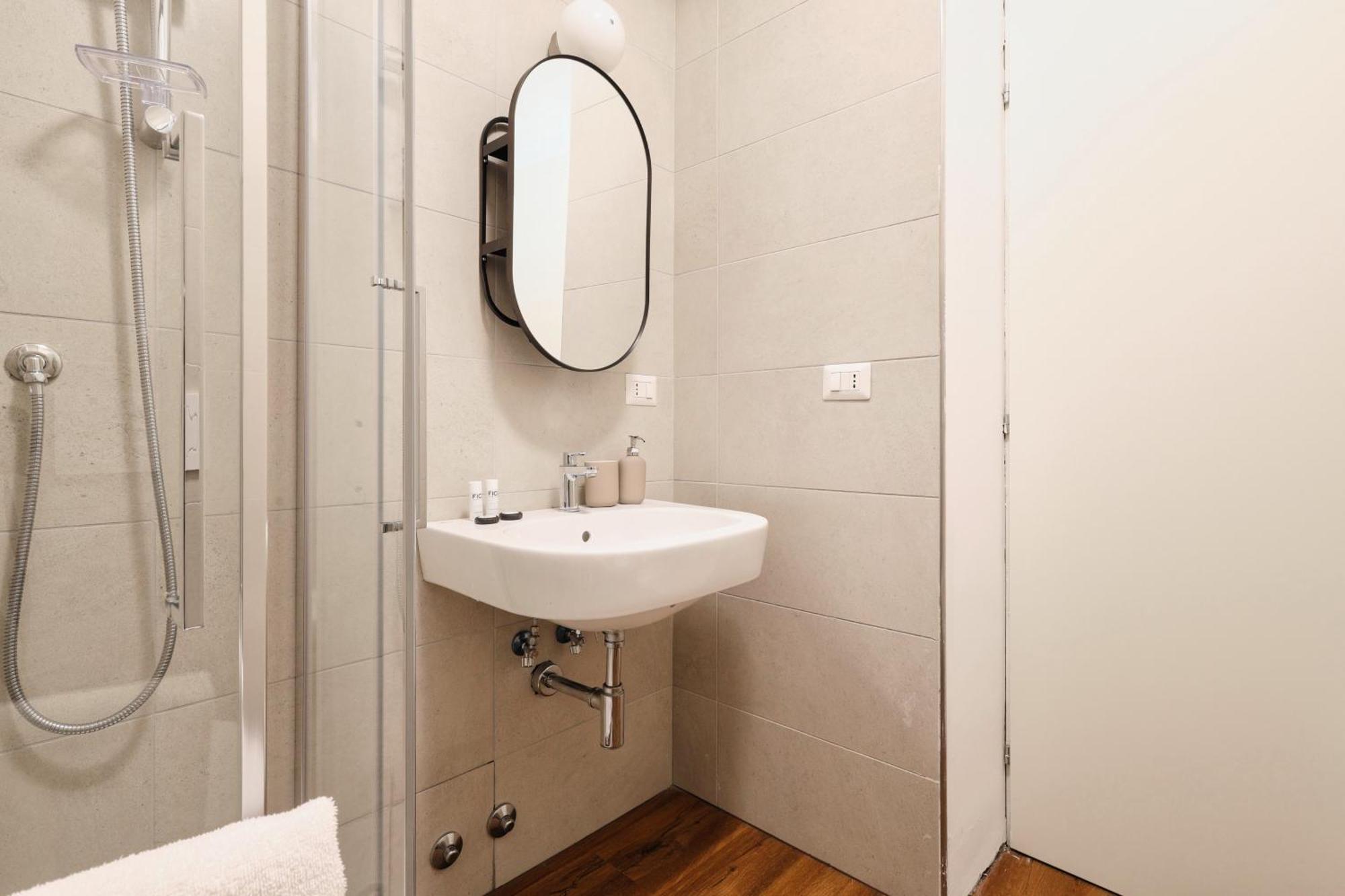 Joivy Charming Flats In The Heart Of Porta Nuova Milan