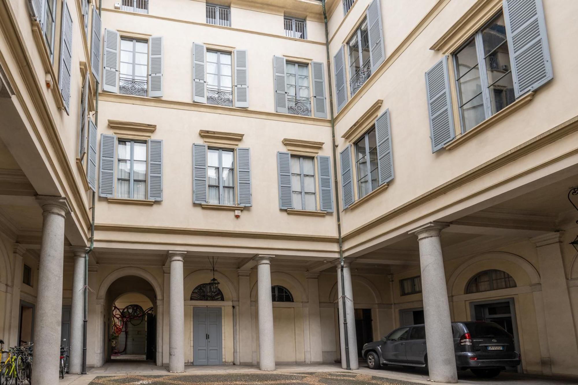 Apartment Nerino House, Elegante E Tranquillo A 5 Minuti Dal Duomo