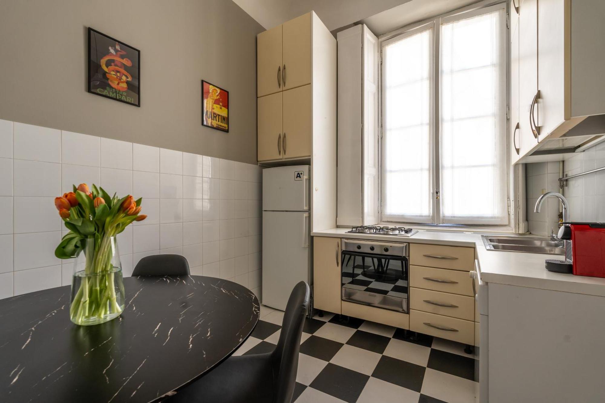 Nerino House, Elegante E Tranquillo A 5 Minuti Dal Duomo Apartment Milan