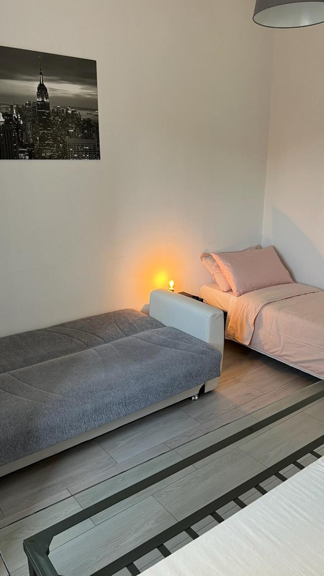 Rafael - 10 Min From Linate Airport, Centrale Fs, Ospedale San Raffaele Appartamento Milano