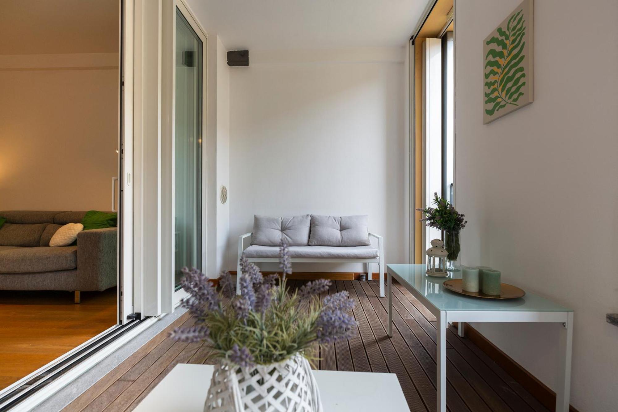 Suzzani 96 - Bicocca Area Apartment