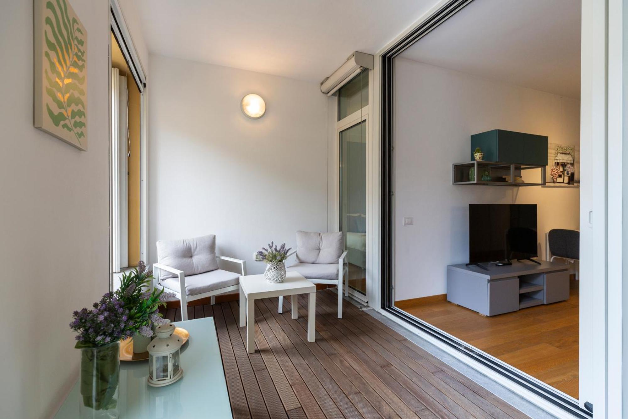 Apartment Suzzani 96 - Bicocca Area Milan