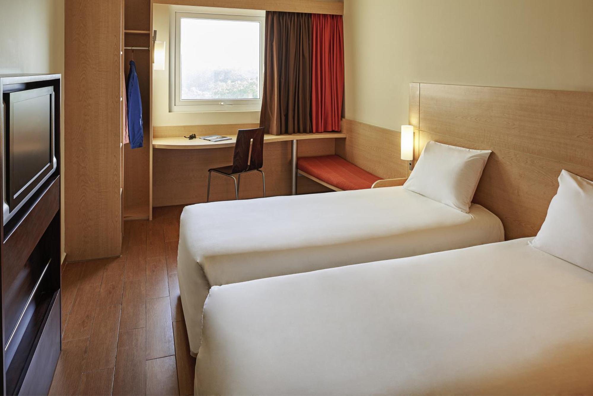 Ibis Ca' Granda Hotel Milan