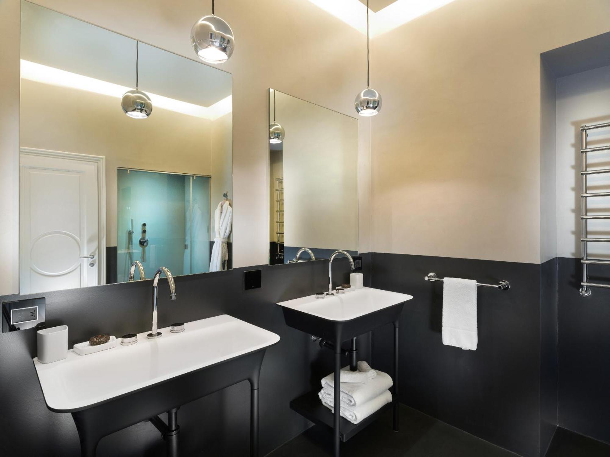 The Glamore Duomo 5* Milan
