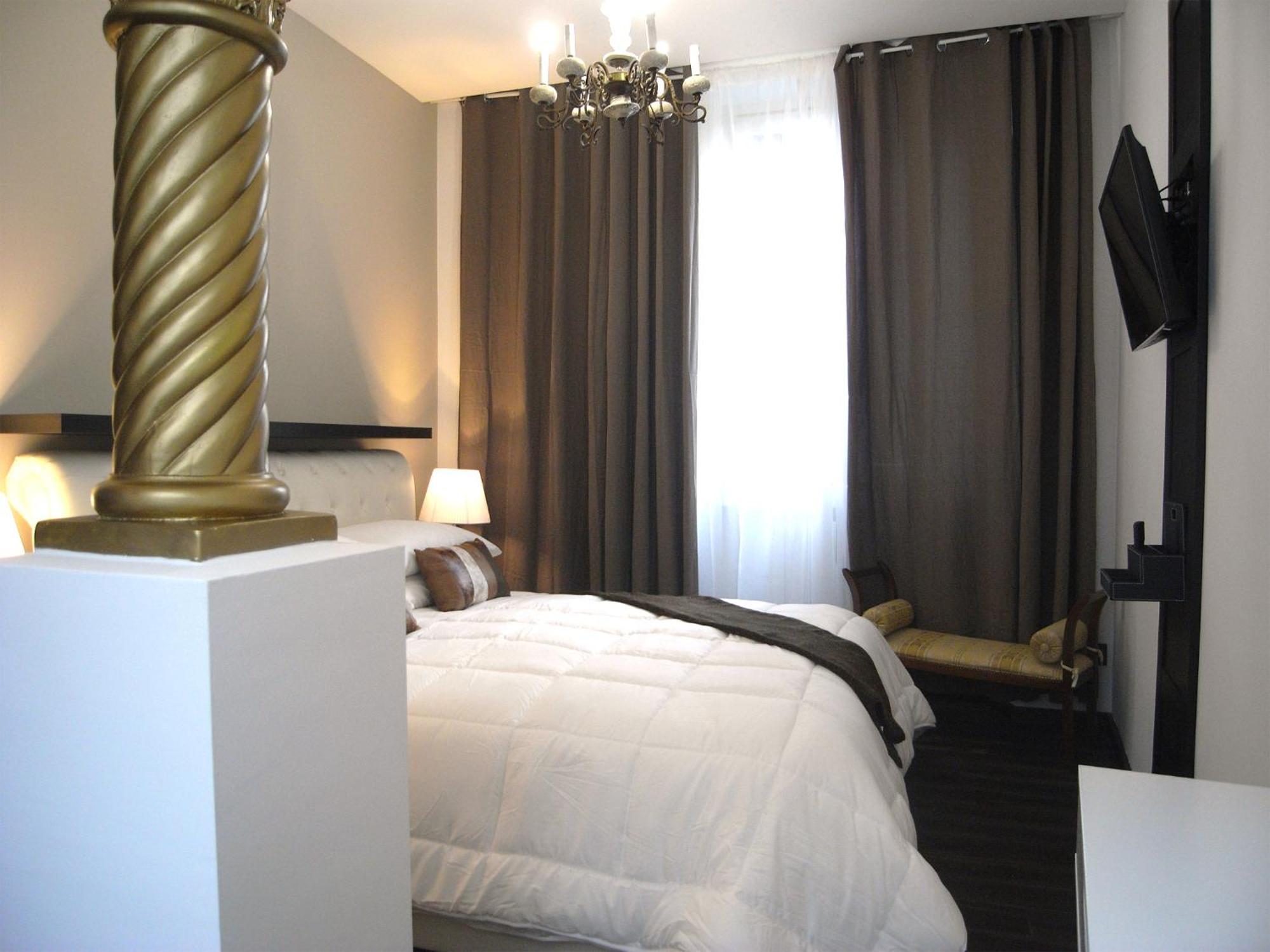 Dei Mercanti Aparthotel