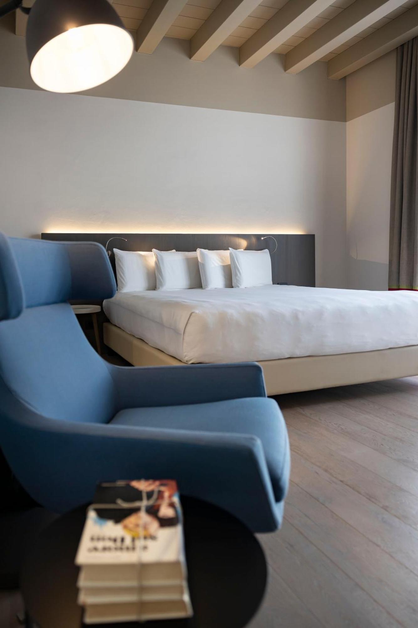 Savona 18 Milan