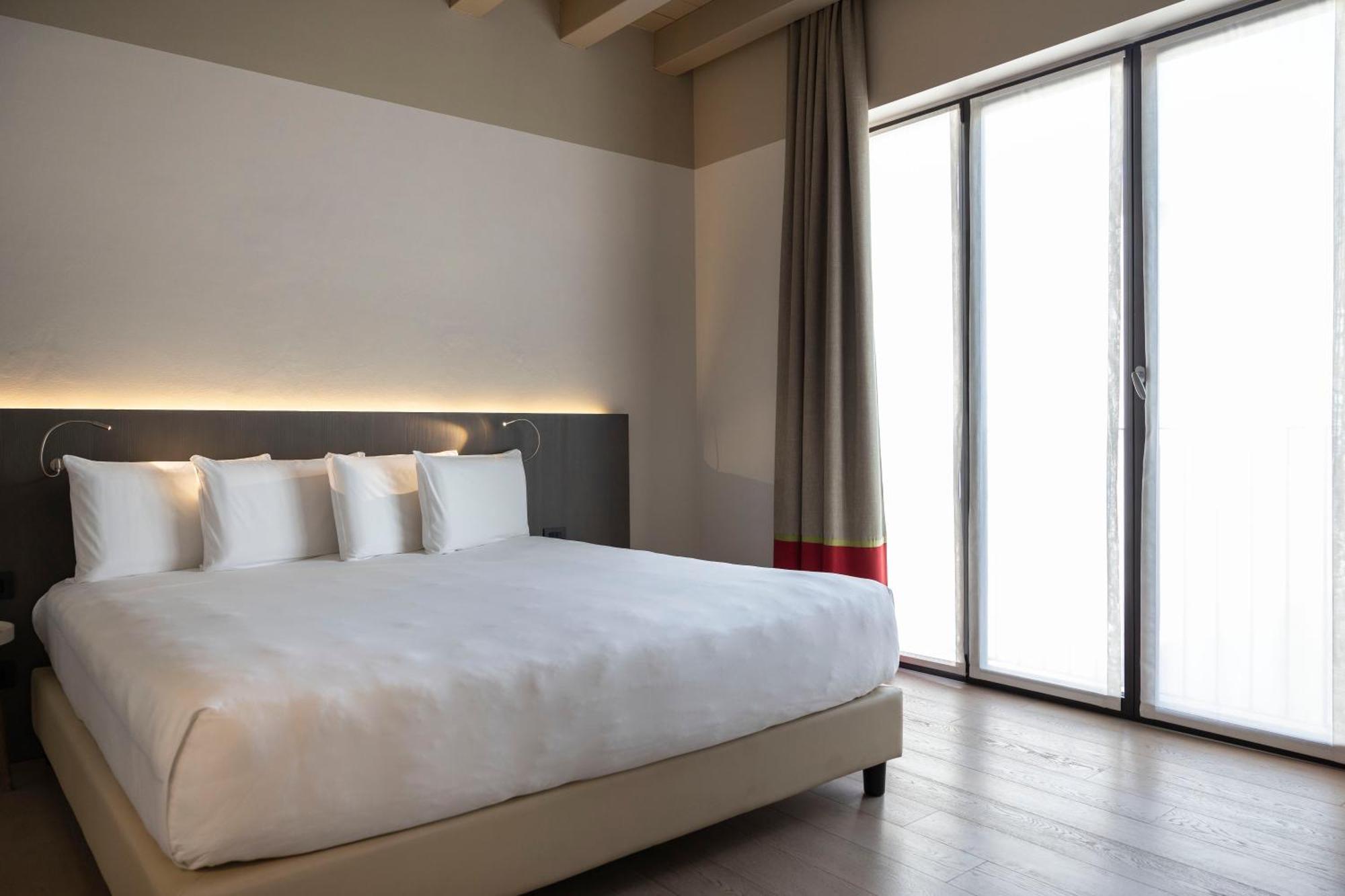 Savona 18 Hotel Milan