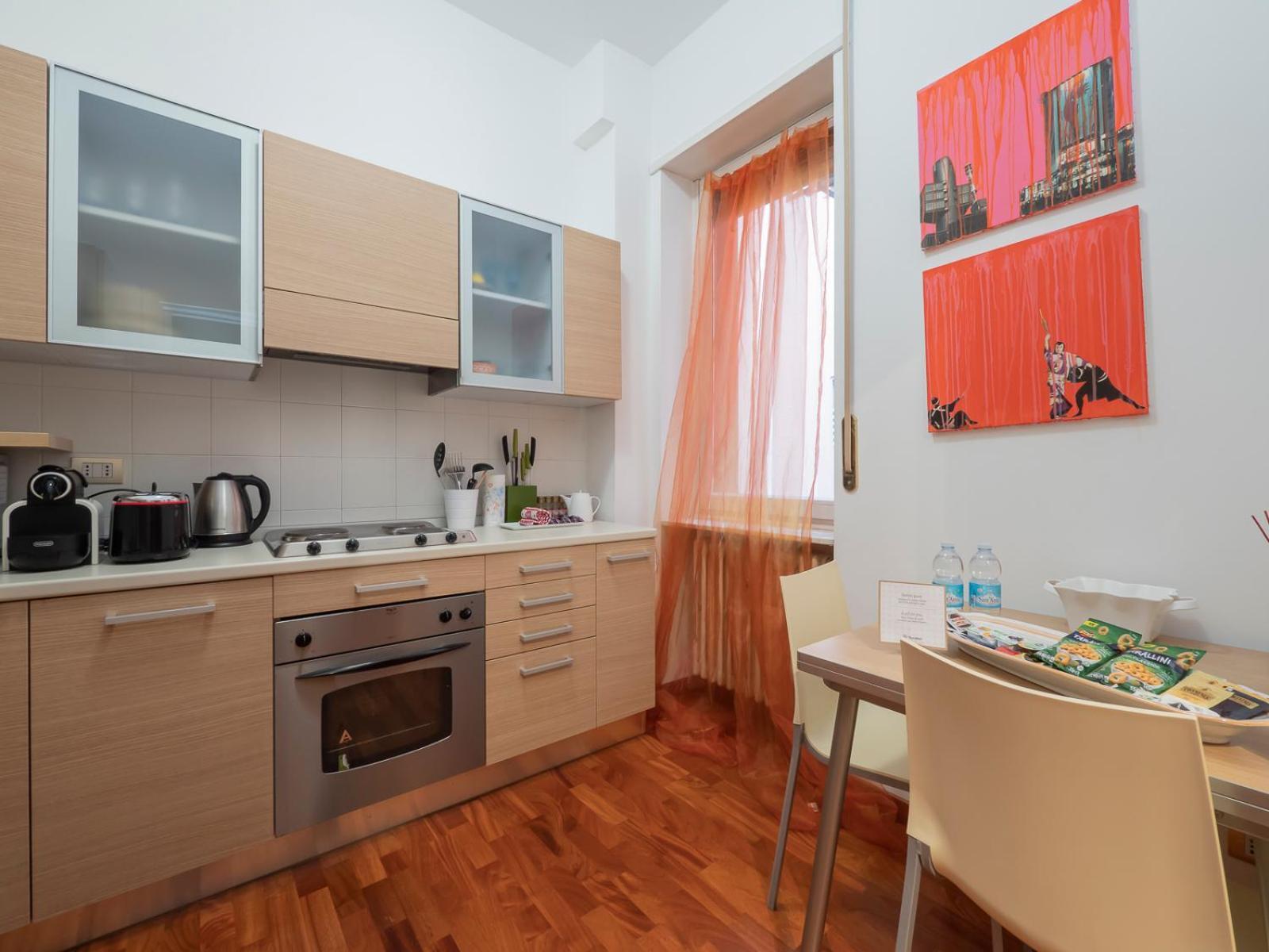 Orange * Milan