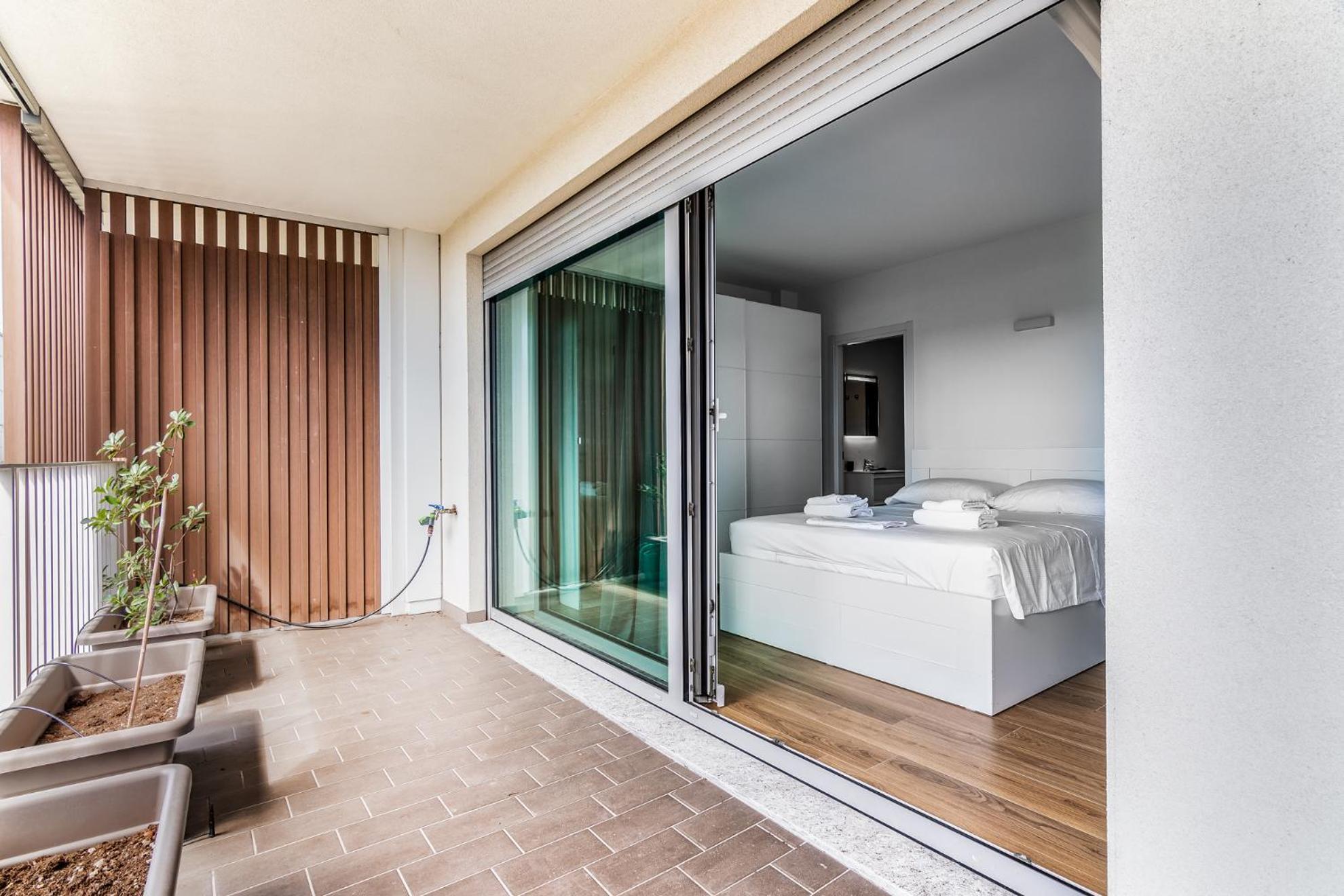 Apartamento Penthouse Terrace Piranesi 4pax Wifi *