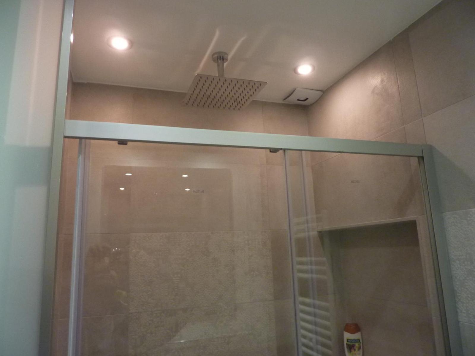 A.c.& G.o. Apartment *