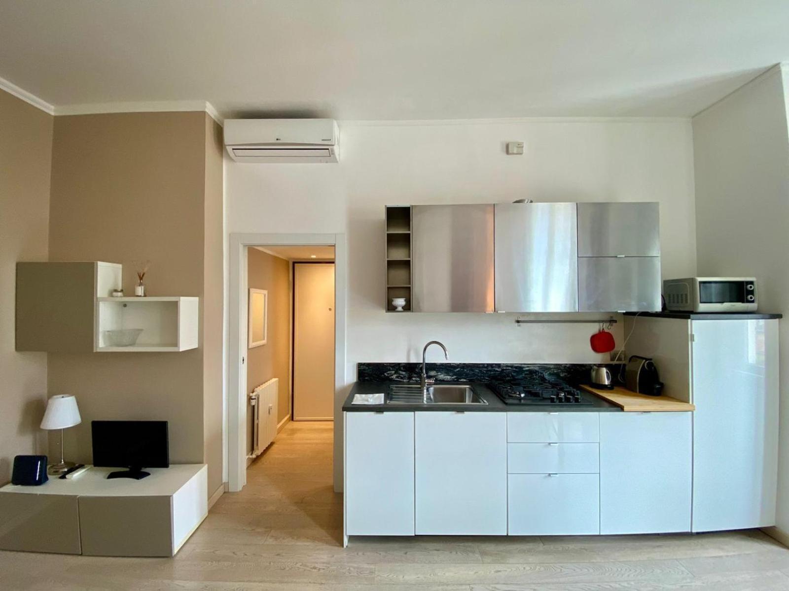 Apartamento Piazzale Susa Bright Flat Con Veranda