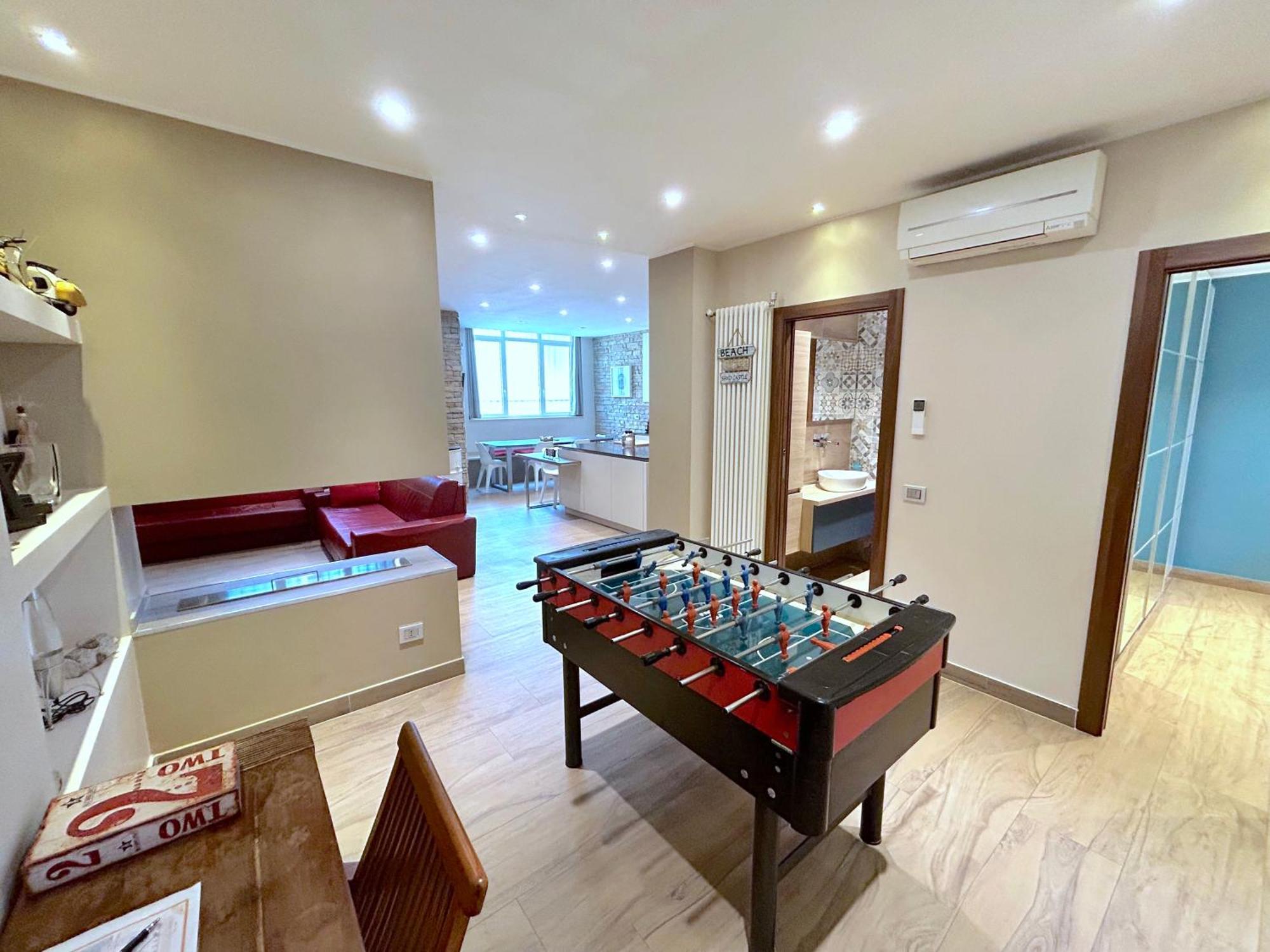 R39 Elegant With Private Parking Apartment