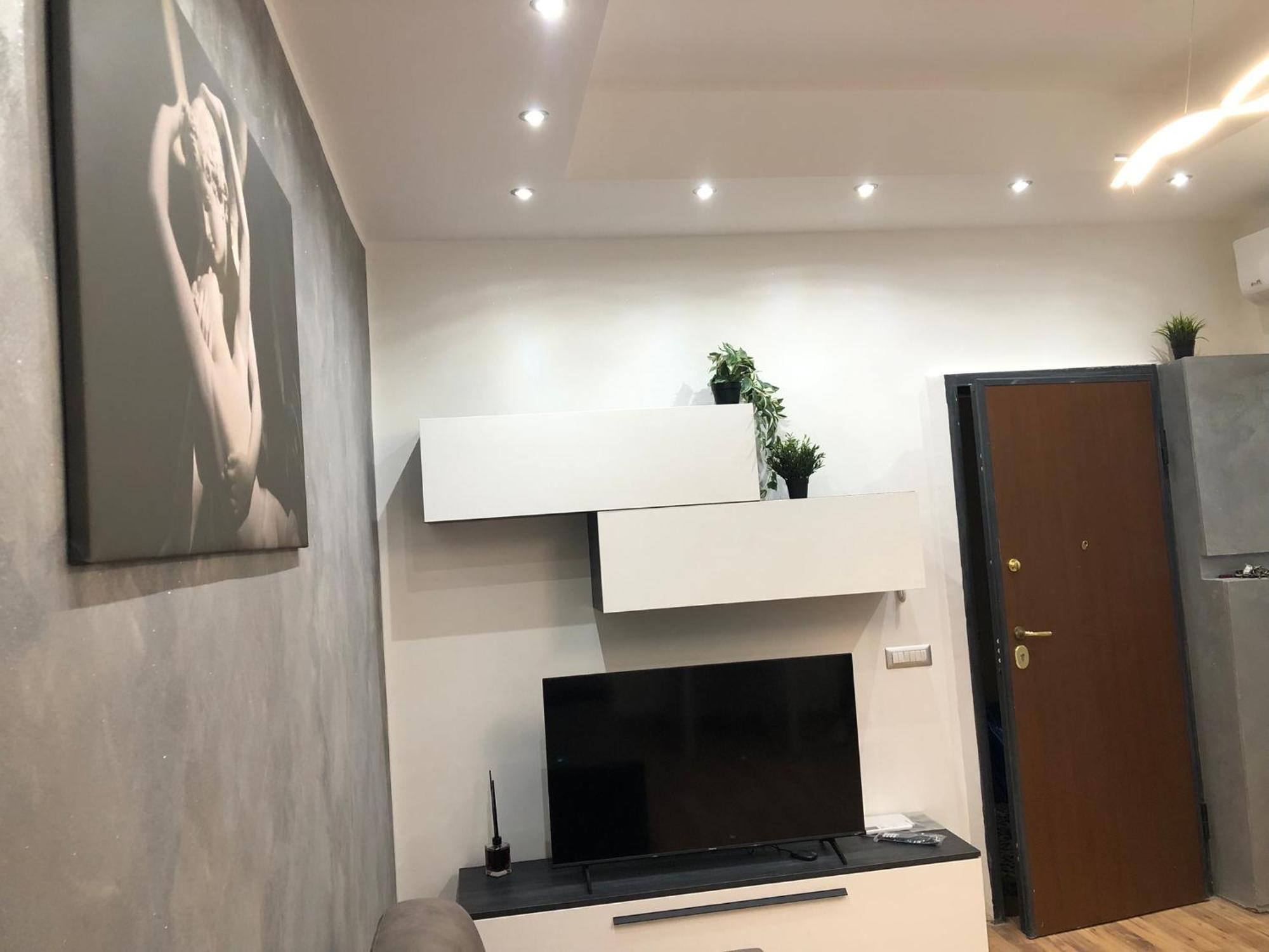 N&ghomesweethome Canova Accogliente - Affari