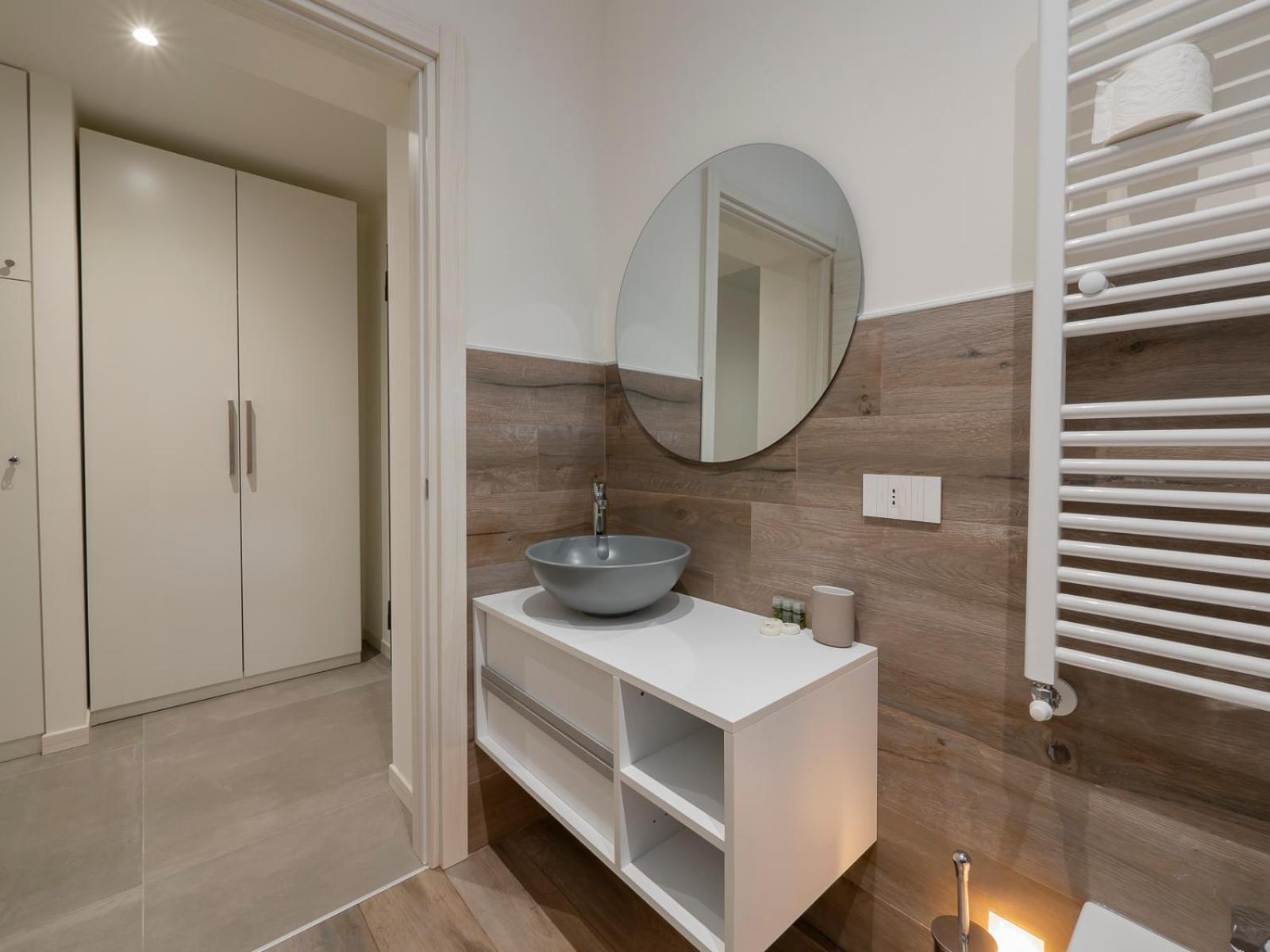 Appartamento Ihost Luxury - Neg Roli 8
