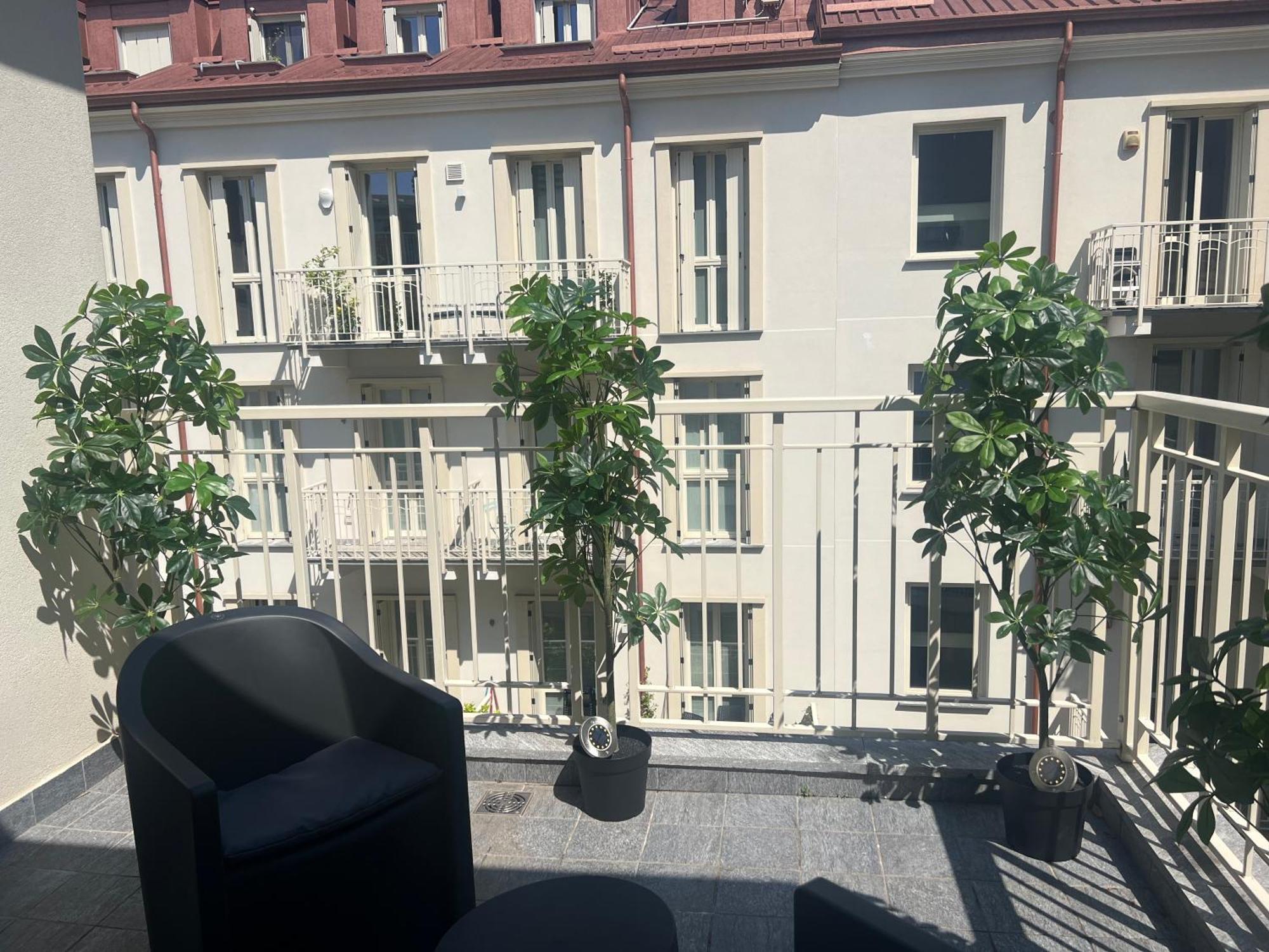 Regina In Melegnano - Wifi, Breakfast Box And Terrace Apartment Milan