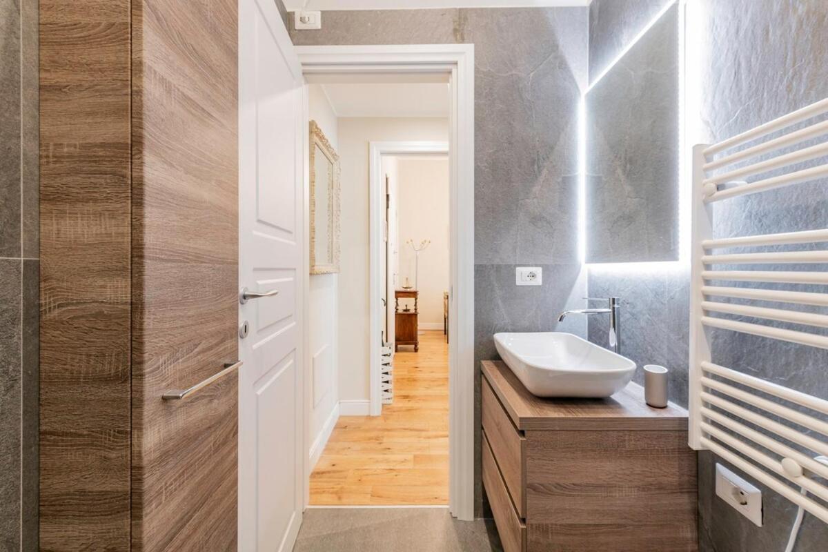 Apartment Homeby, Tiepolo Milan