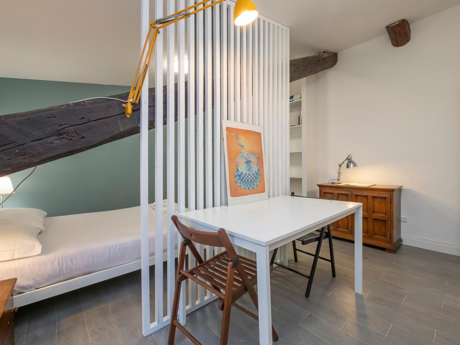 Apartment Xenia - Elegant Penthouse In Fiera Area Milan