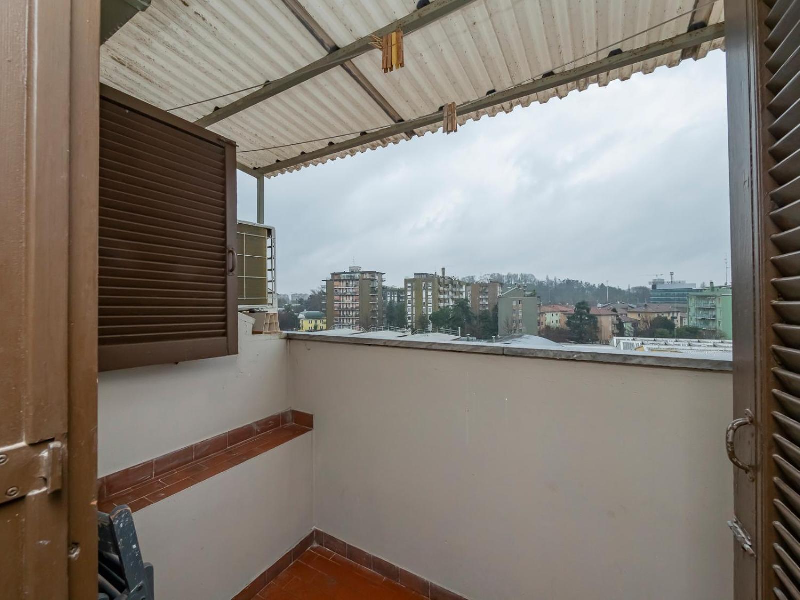 Xenia - Elegant Penthouse In Fiera Area Apartment