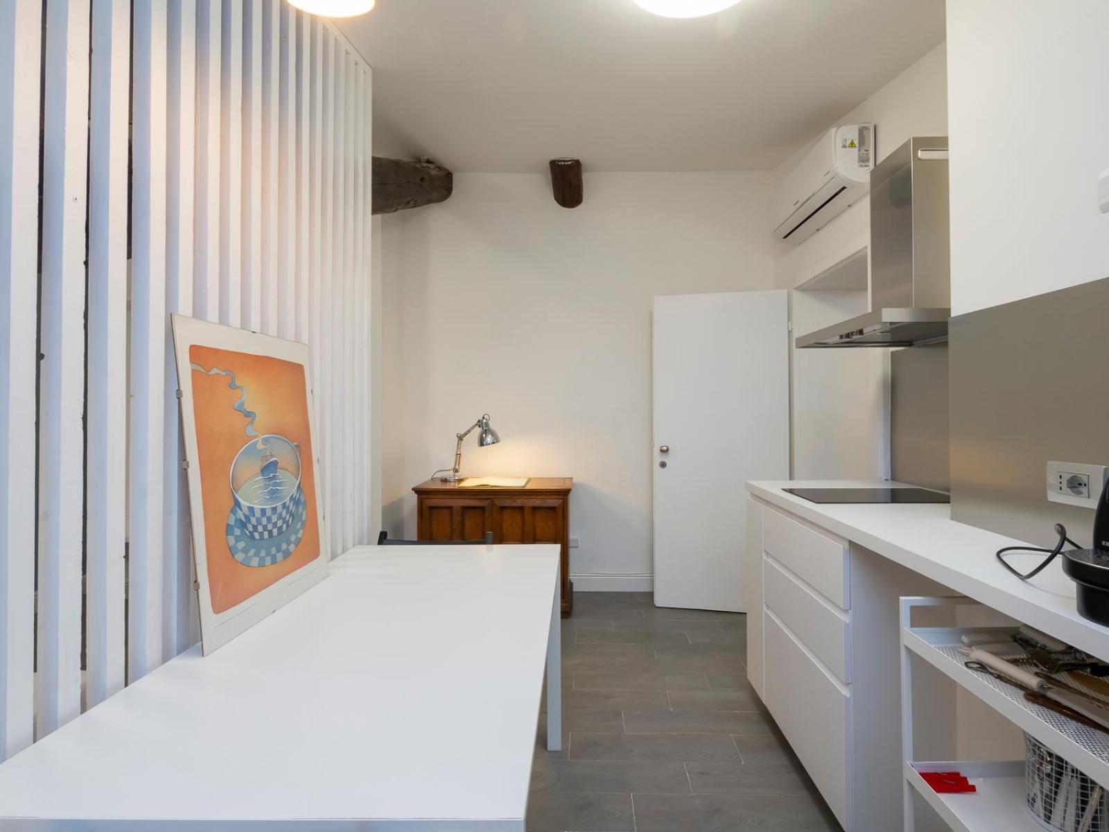 Xenia - Elegant Penthouse In Fiera Area * Milan