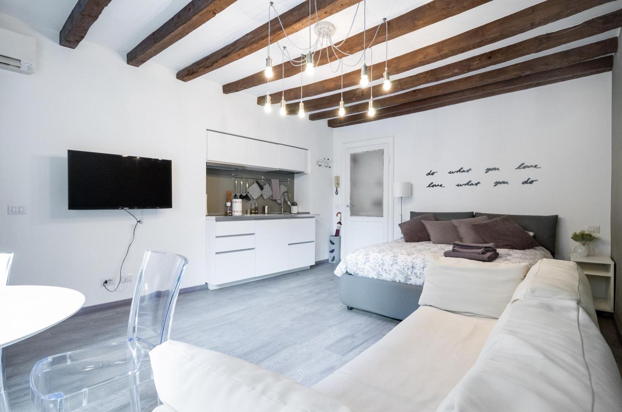 Appartamento Navigli - Vigevano 45 & Casale 3a *