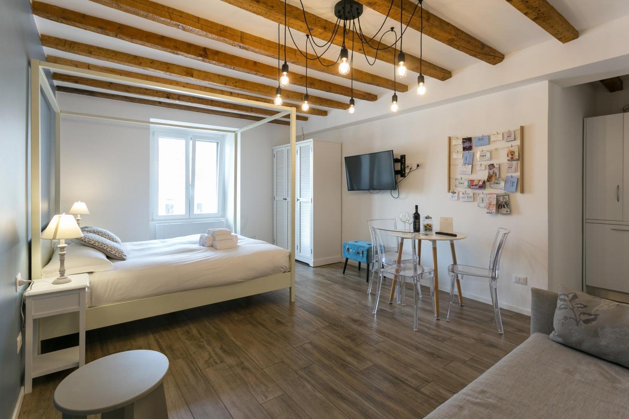 Navigli - Vigevano 45 & Casale 3a Appartamento *