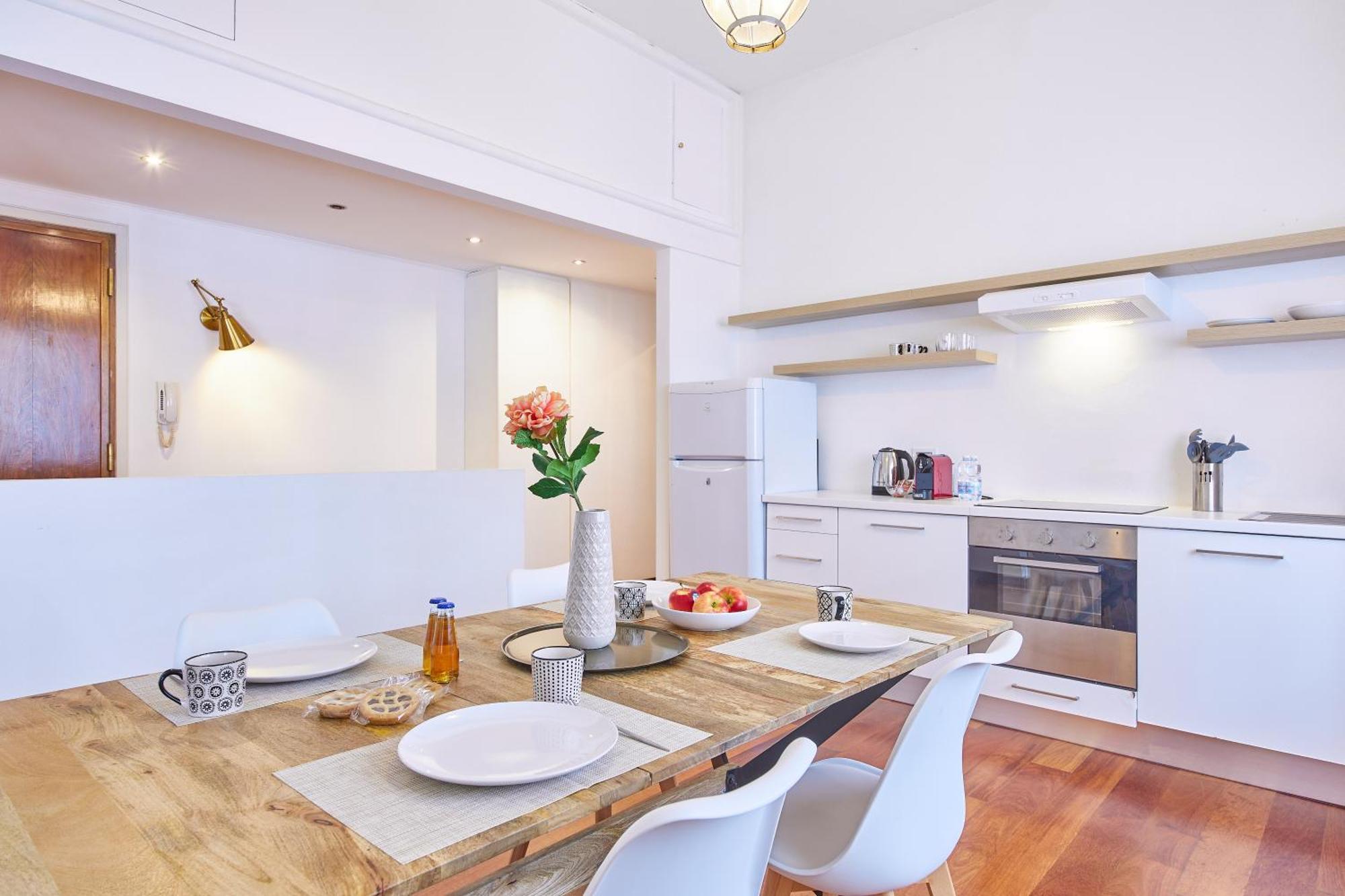 Apartment Porta Nuova Lusso 8 Minuti Dal Duomo Milan