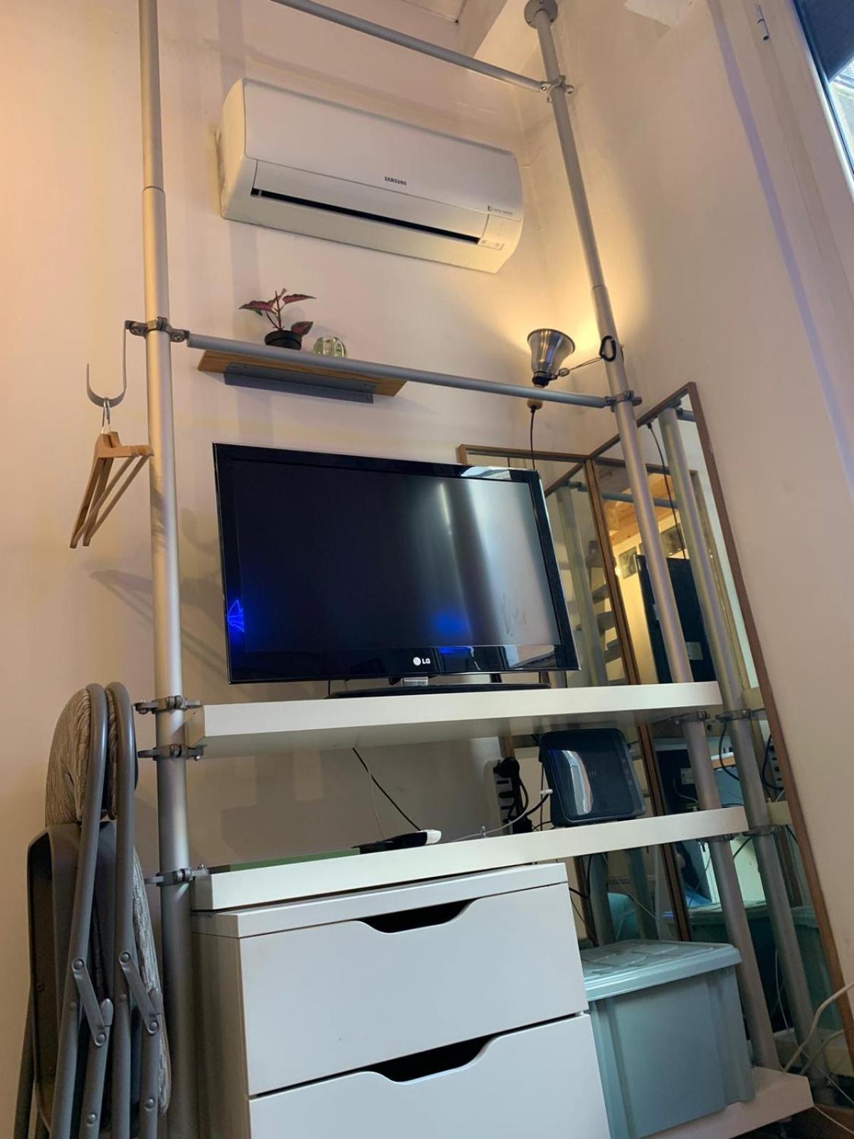 Apartment M20, Isola Garibaldi *