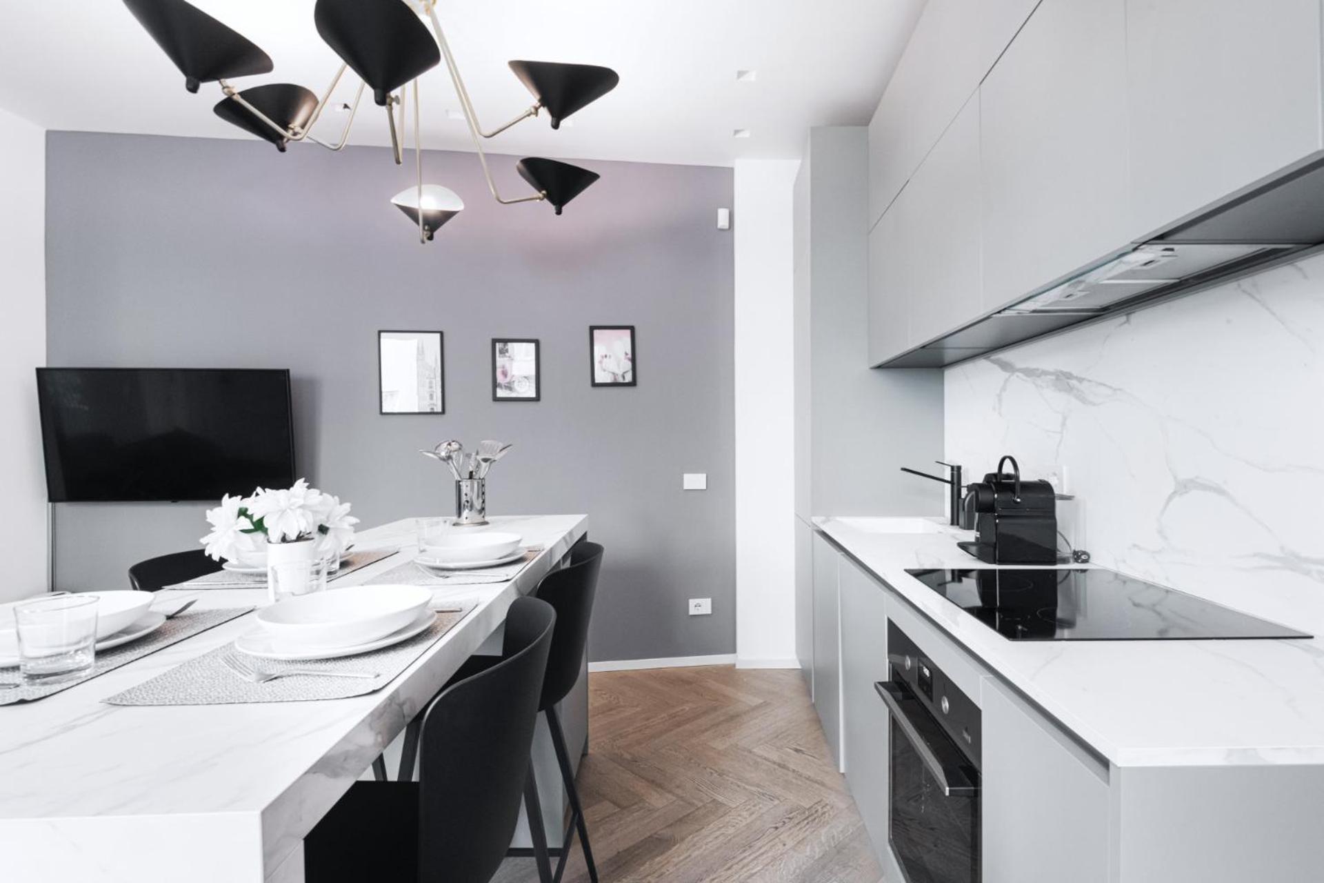 Apartment Easylife - Gioello Con Terrazzo Vicino Al Duomo