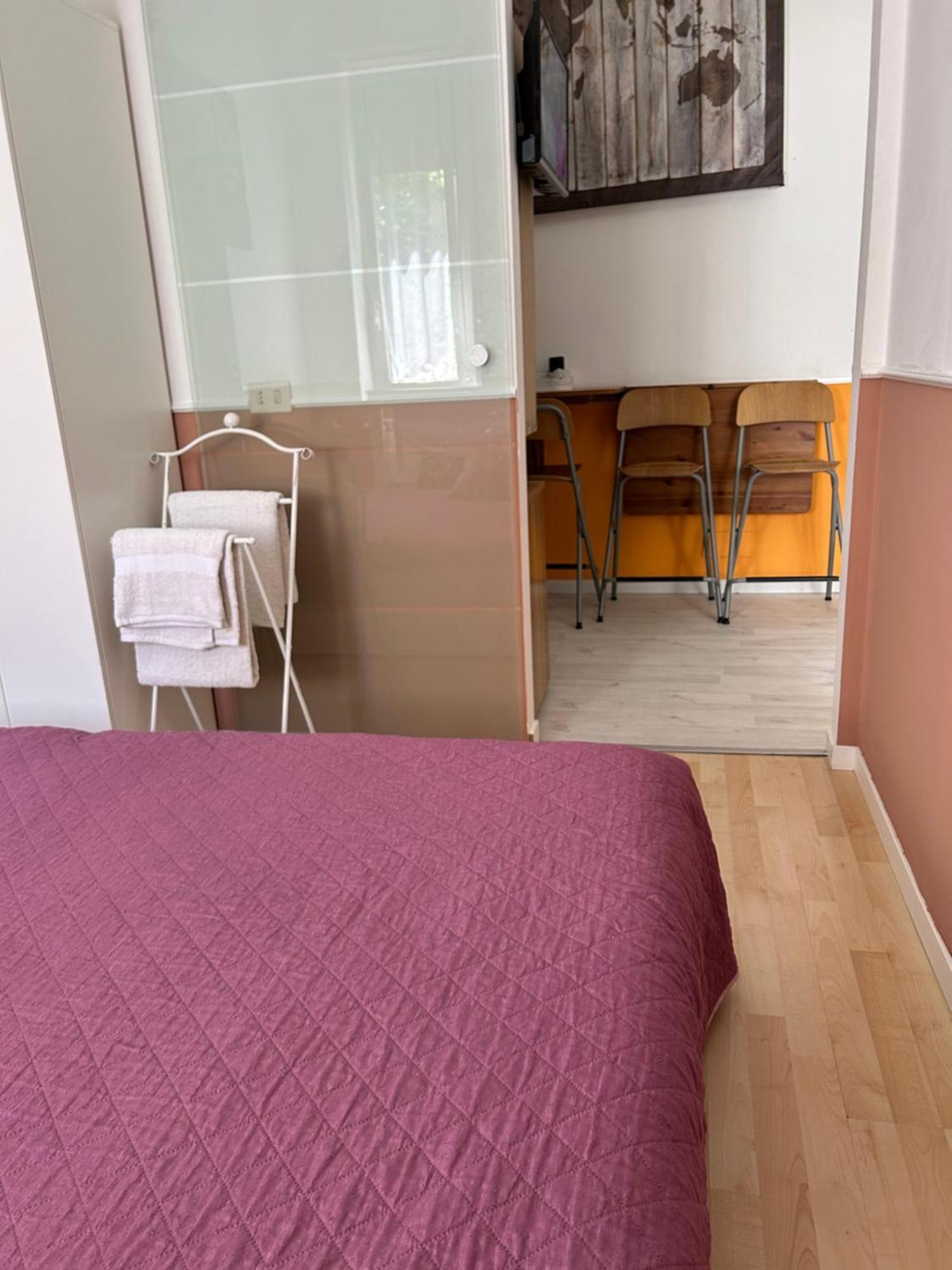 Claudia's In Fieracity&mico&sansiro Apartamento