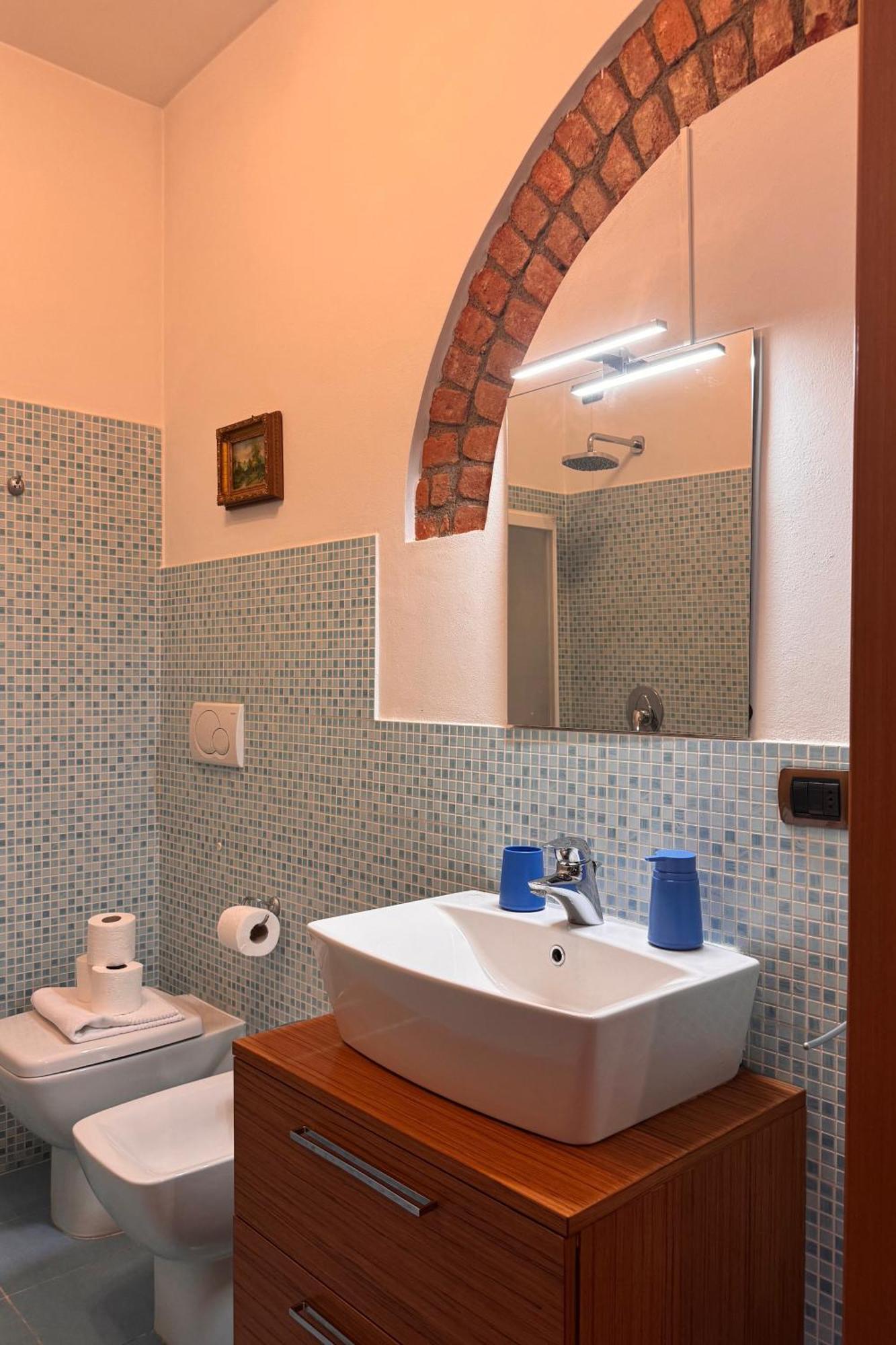 Apartment Best Way Rent - Beautiful On Naviglio Martesana