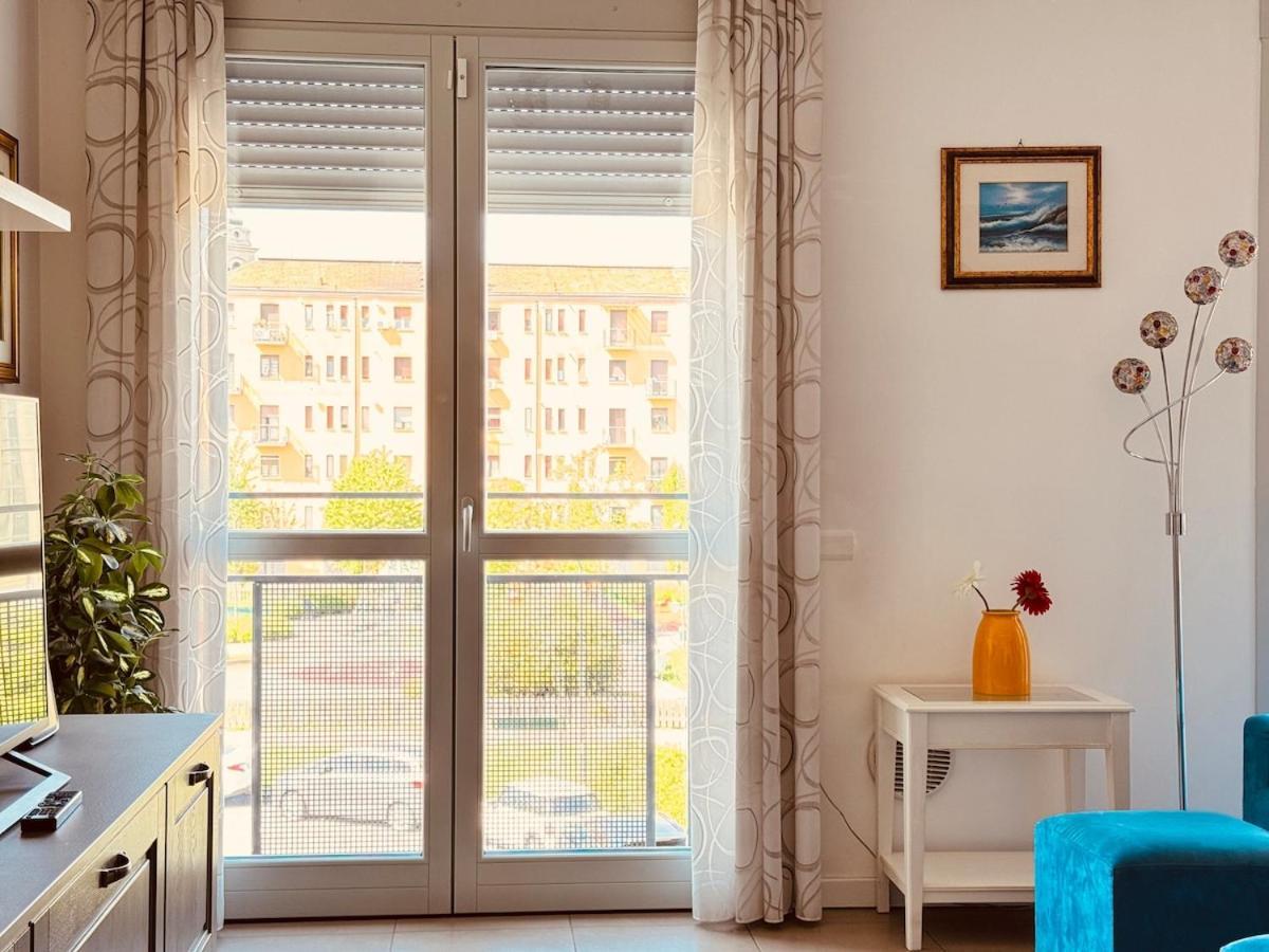 Apartment Homeby, Barbara Milan