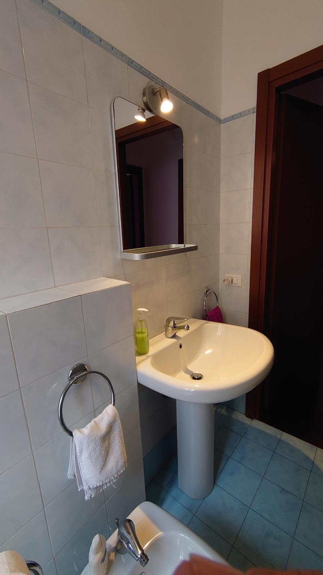 Trilocale Zona Corso Sempione Vicino Metro Mm5 - Losanna Apartment *
