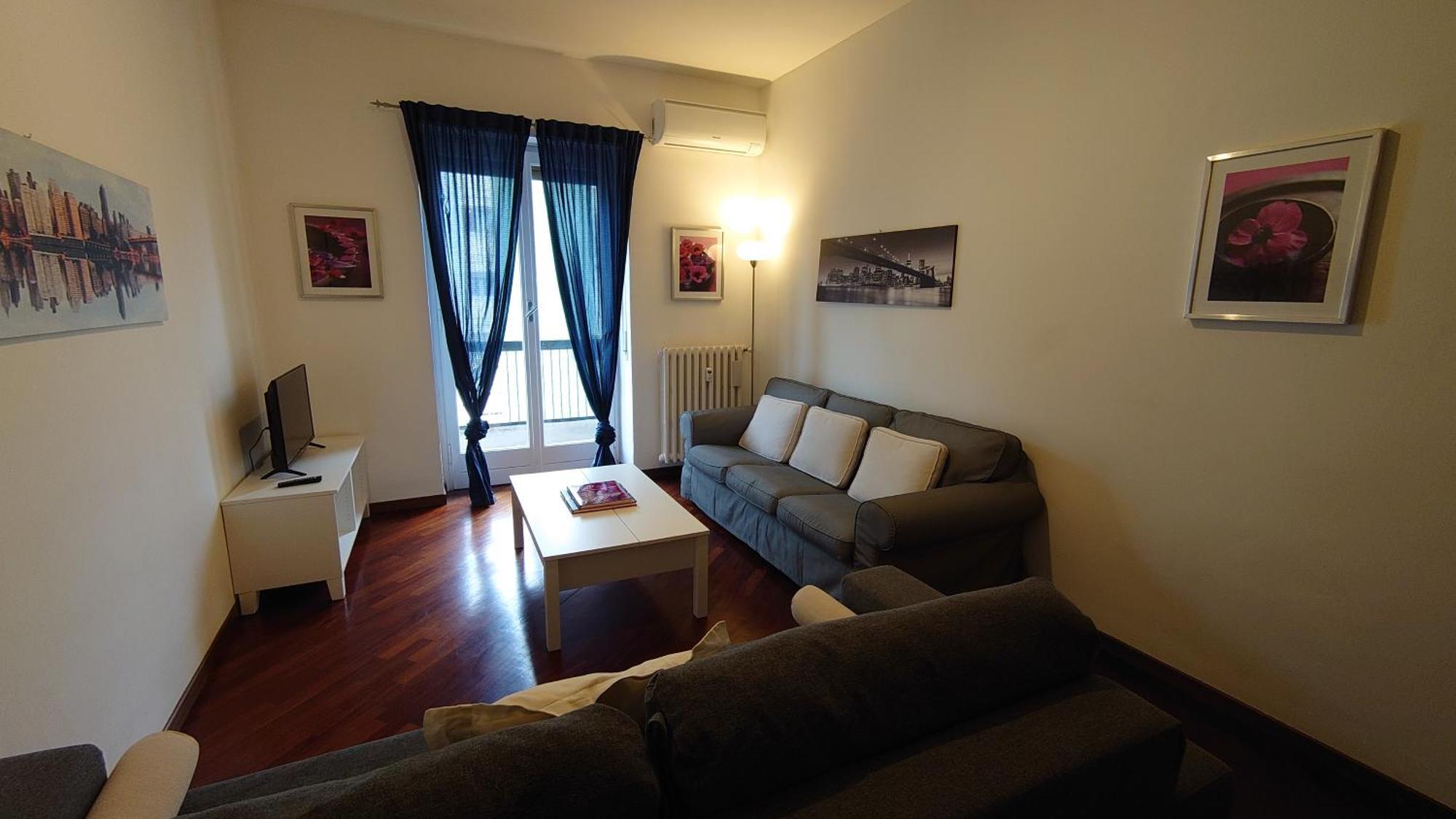 Trilocale Zona Corso Sempione Vicino Metro Mm5 - Losanna Apartment