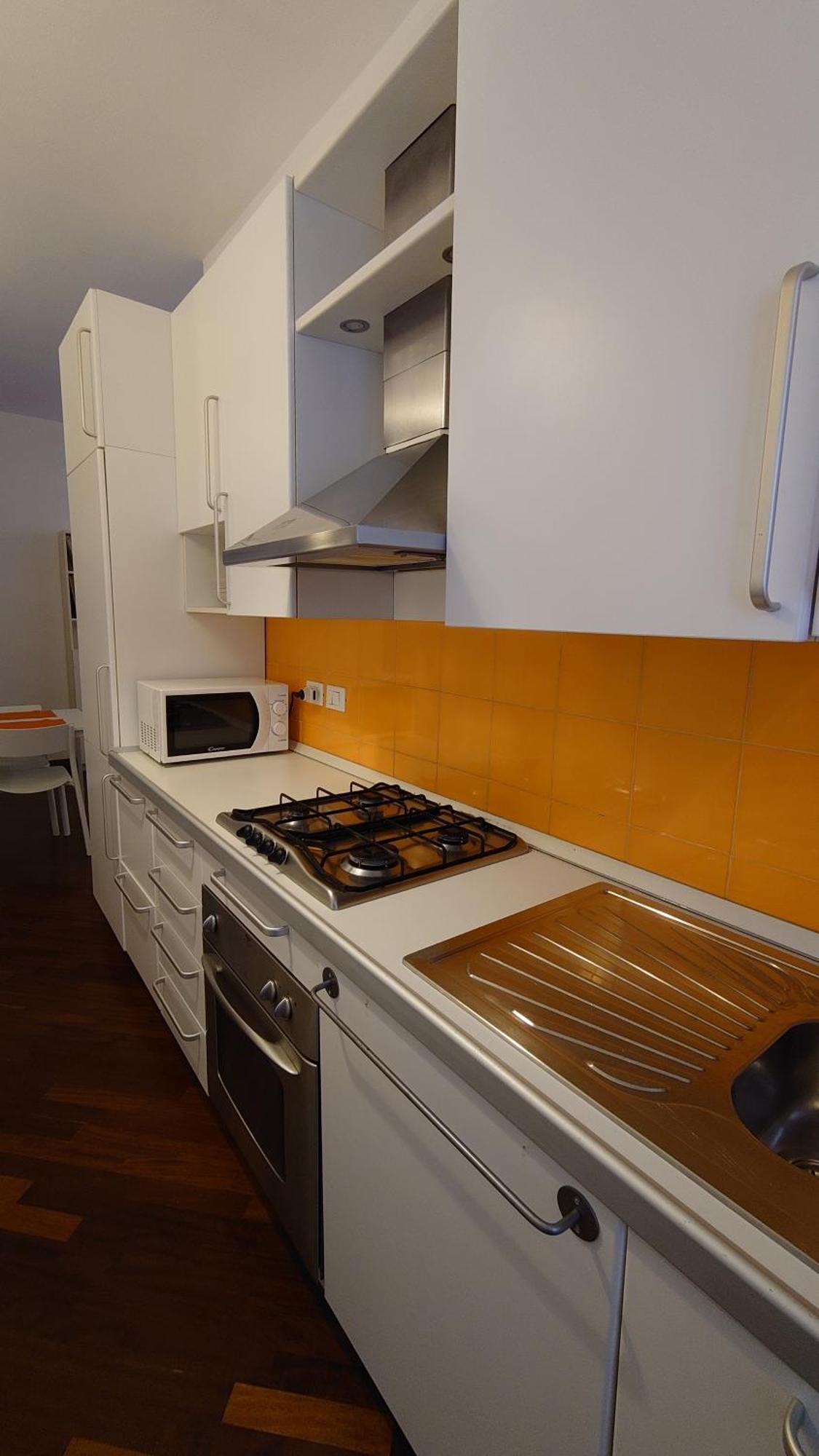 Apartment Trilocale Zona Corso Sempione Vicino Metro Mm5 - Losanna