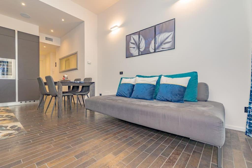 Apartment Lovely - Corso Milan