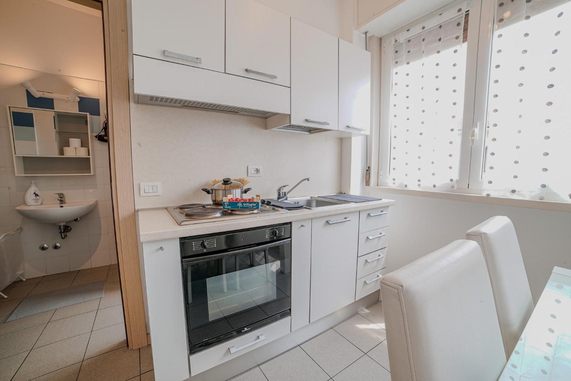 Bb Pantelleria7 Comodo Centro Citta Apartment Milan