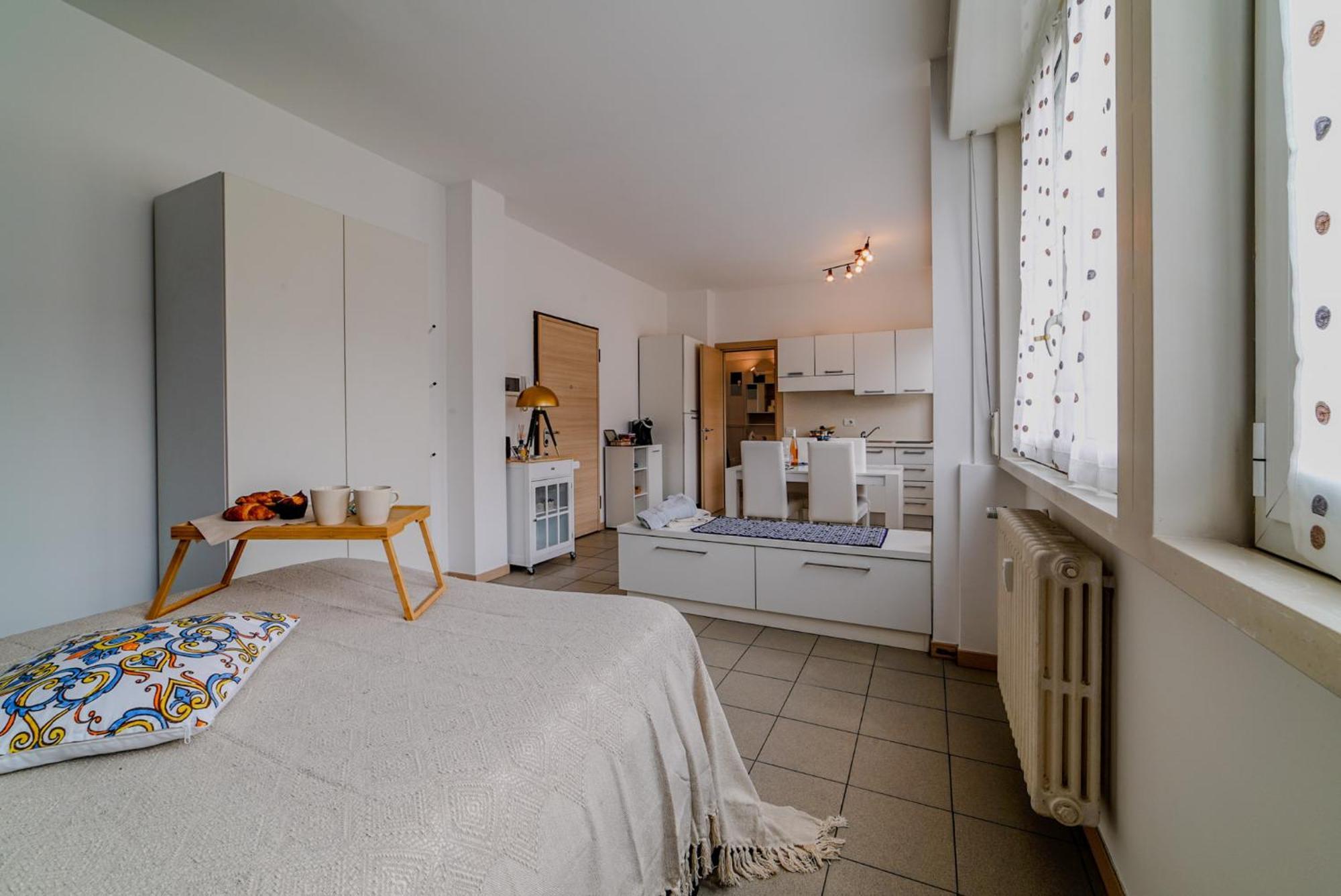 Bb Pantelleria7 Comodo Centro Citta *