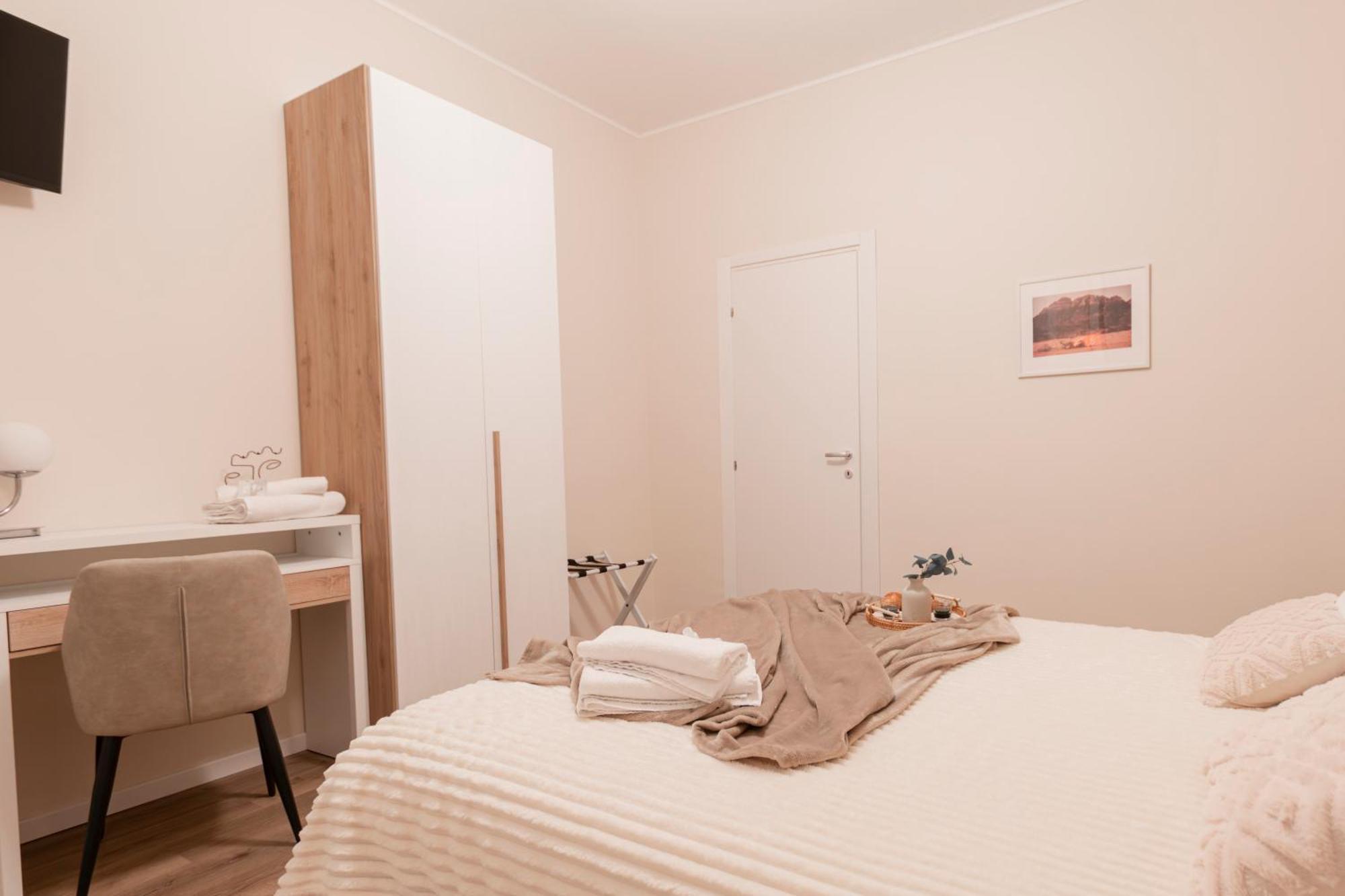 Apartment I Host - Campiglio 13 Milan