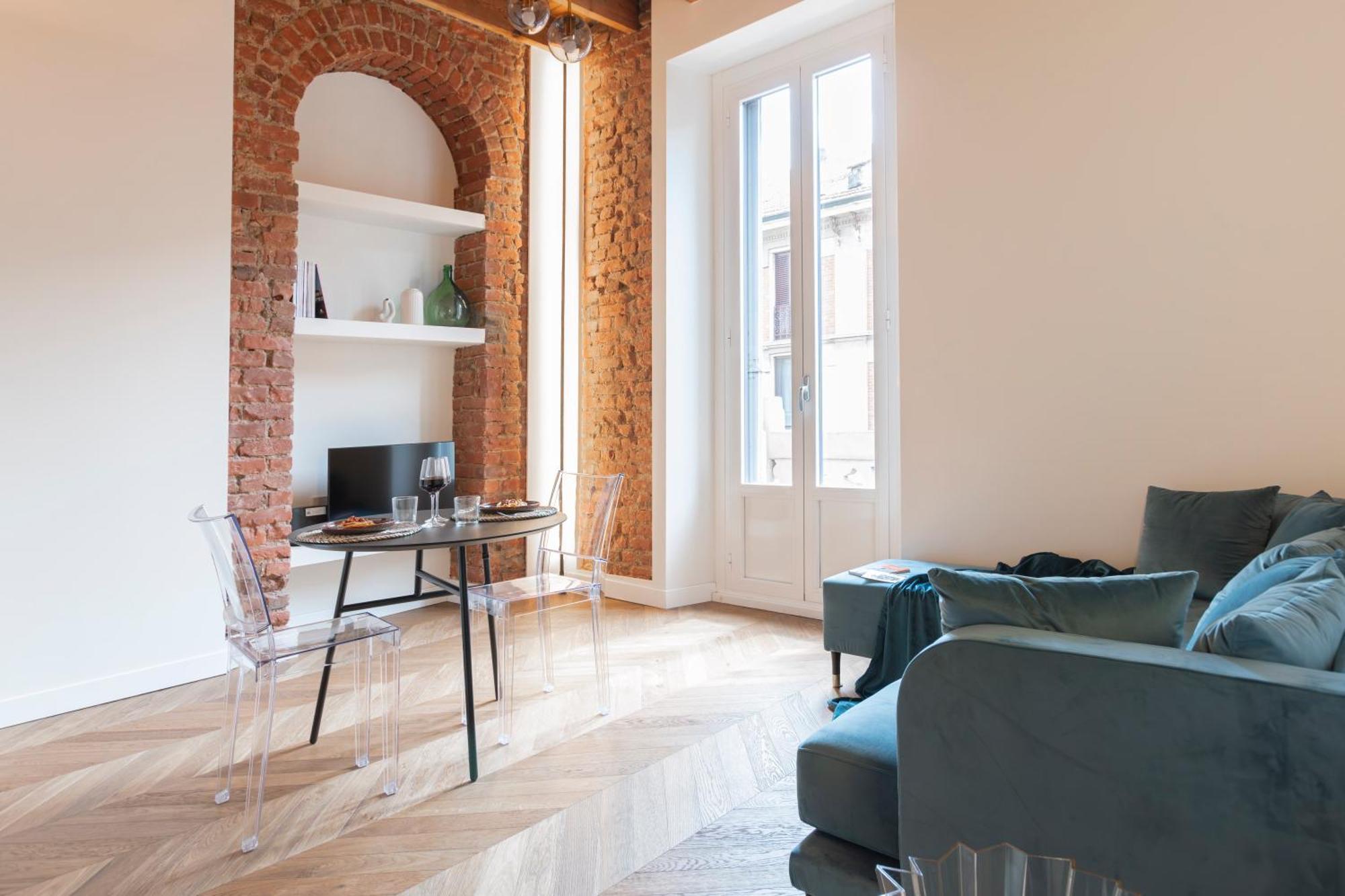 Ihost Luxury - Petrella 18 2dx