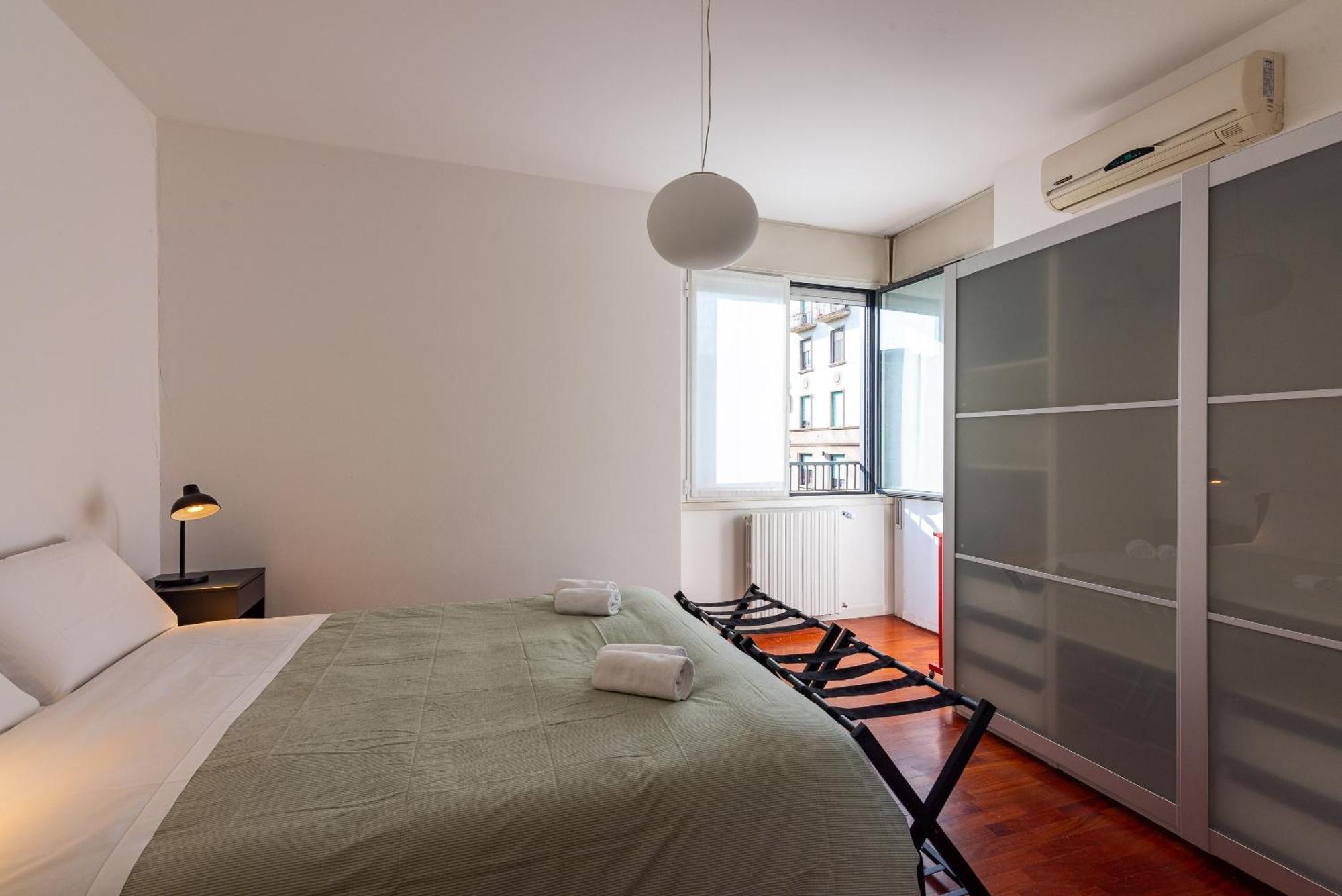 Daniele Flat - Free Wi-fi & M4 Metro Apartamento