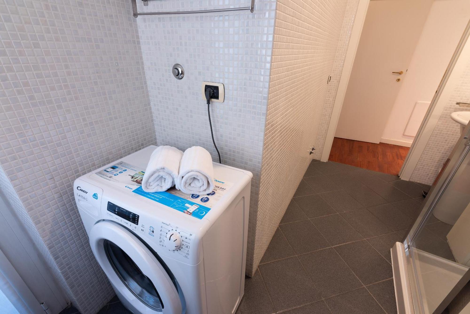 Apartamento Daniele Flat - Free Wi-fi & M4 Metro *