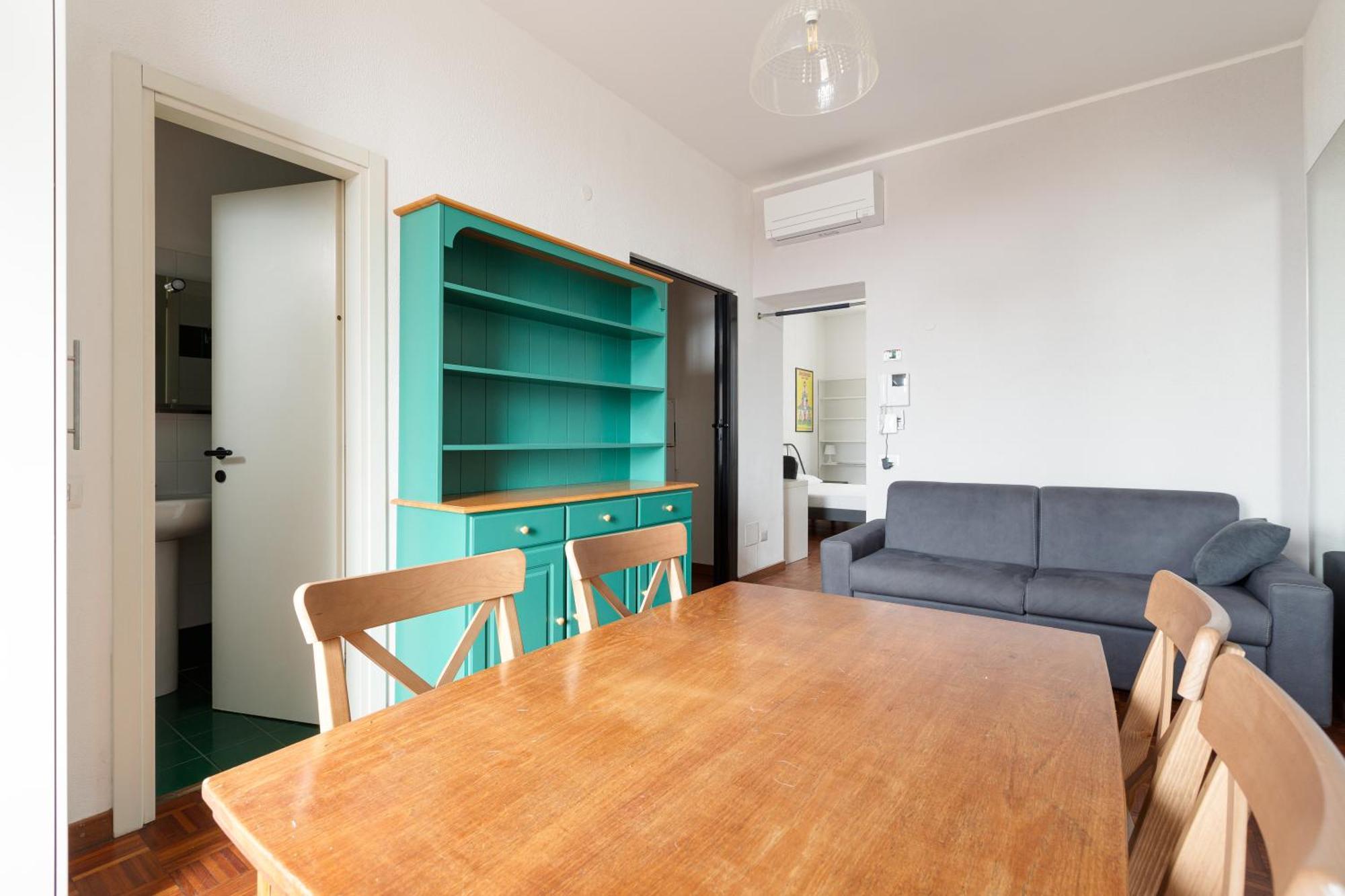 Crescenzago Cosy Apt! Apartment *