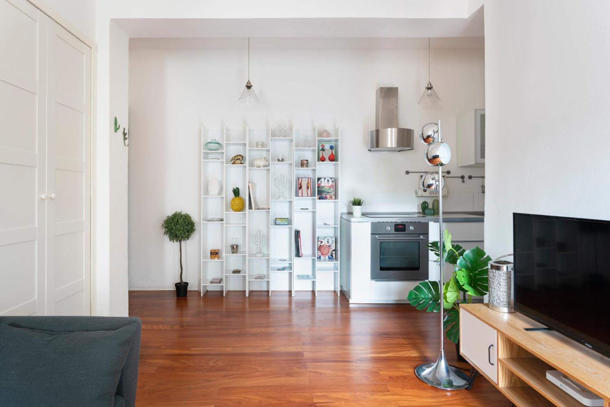 Apartment White & Beauty In Center Milan