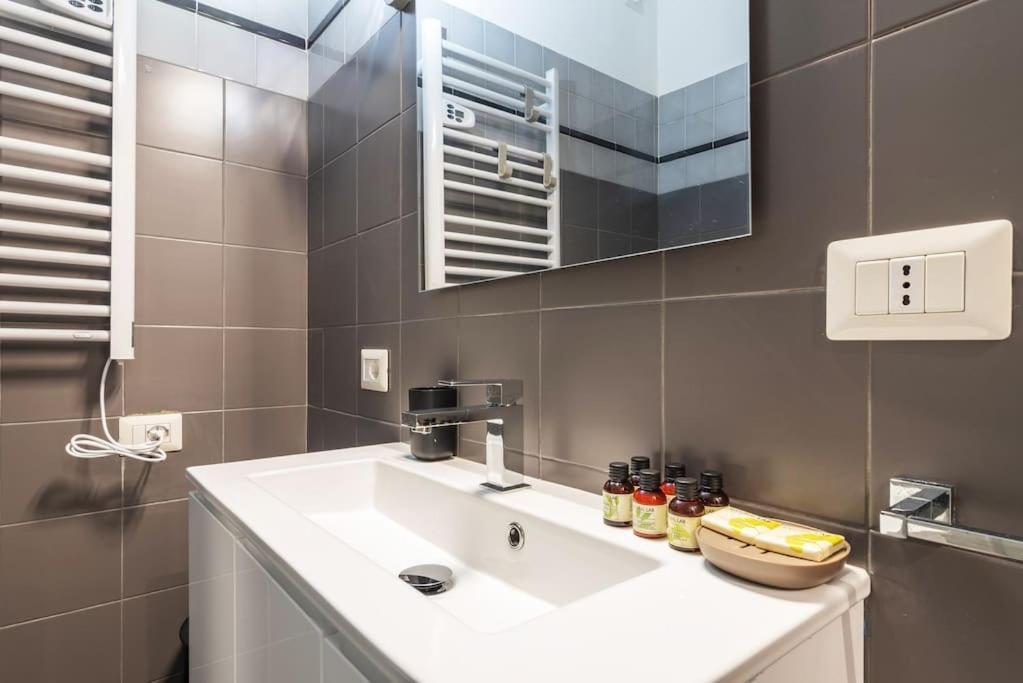 Loft Sui Navigli Apartment