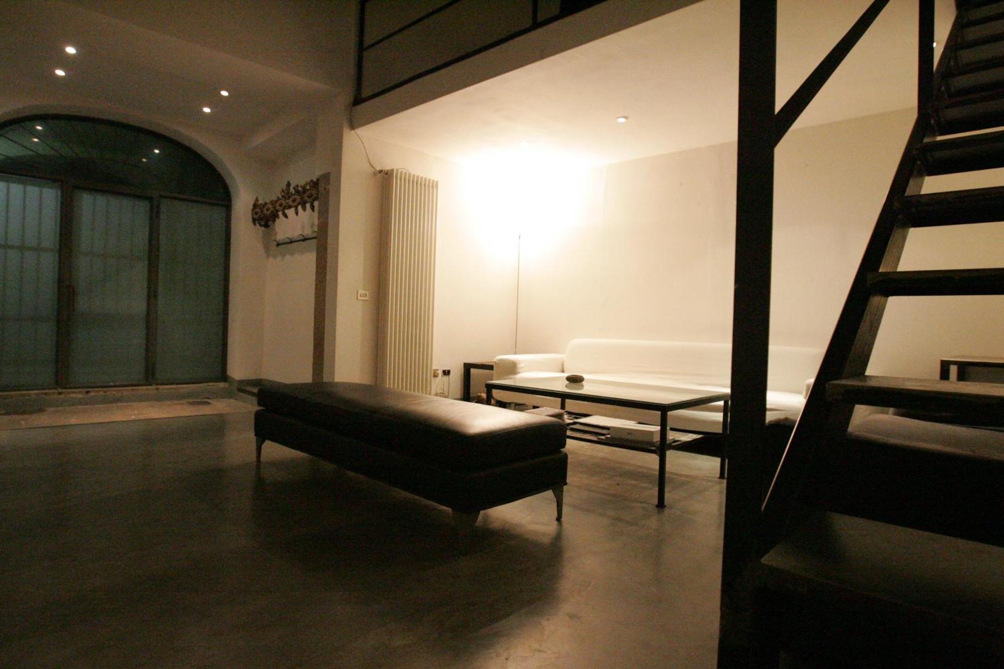 Apartment Dhomes - And Milan